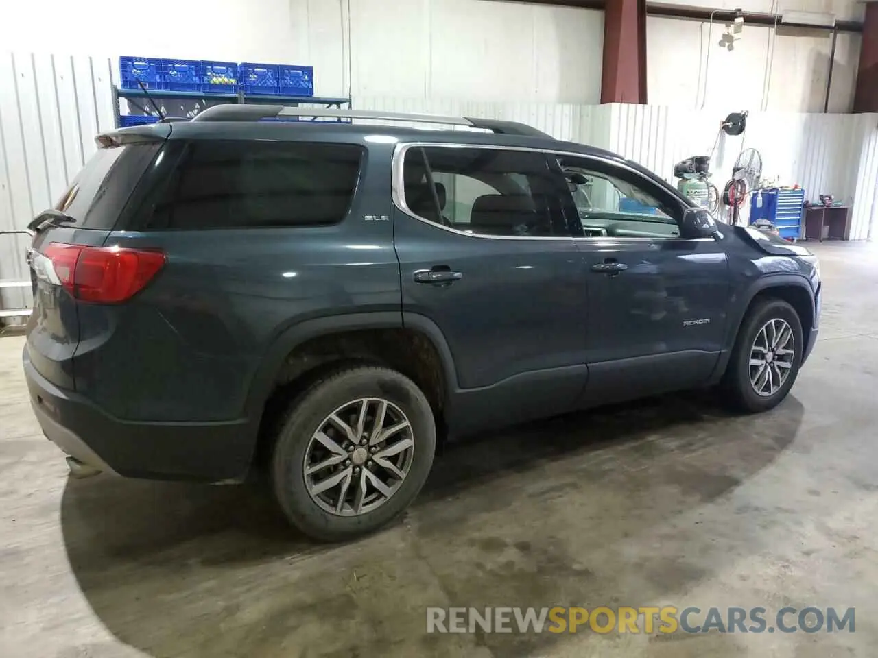 3 Фотография поврежденного автомобиля 1GKKNLLS8KZ226282 GMC ACADIA 2019