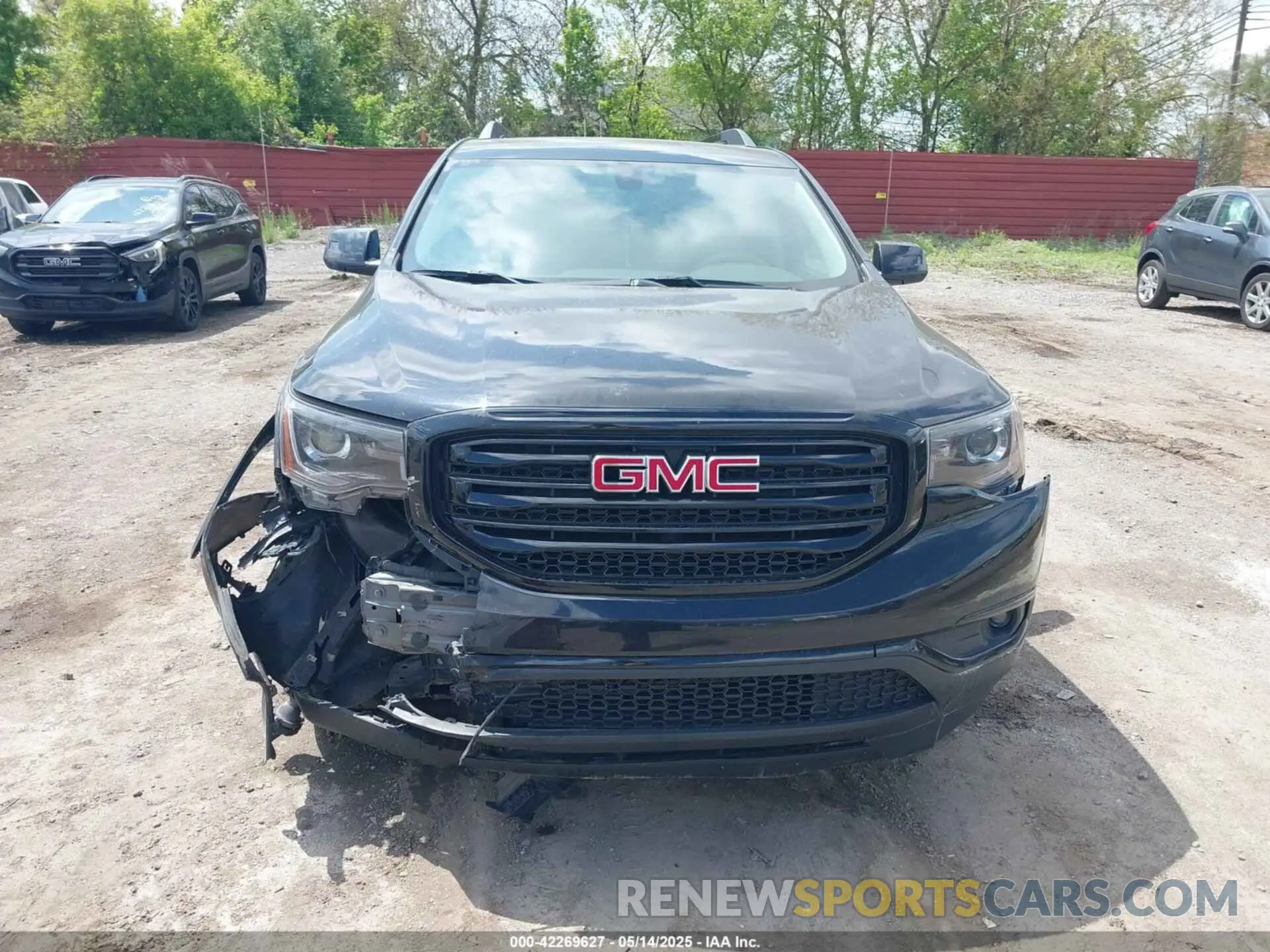 12 Photograph of a damaged car 1GKKNMLA8KZ285622 GMC ACADIA 2019