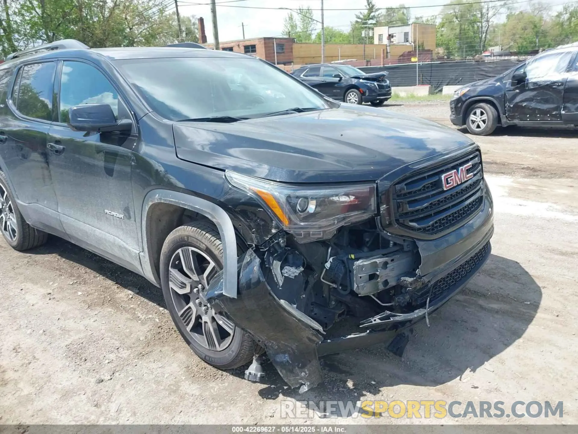 6 Photograph of a damaged car 1GKKNMLA8KZ285622 GMC ACADIA 2019