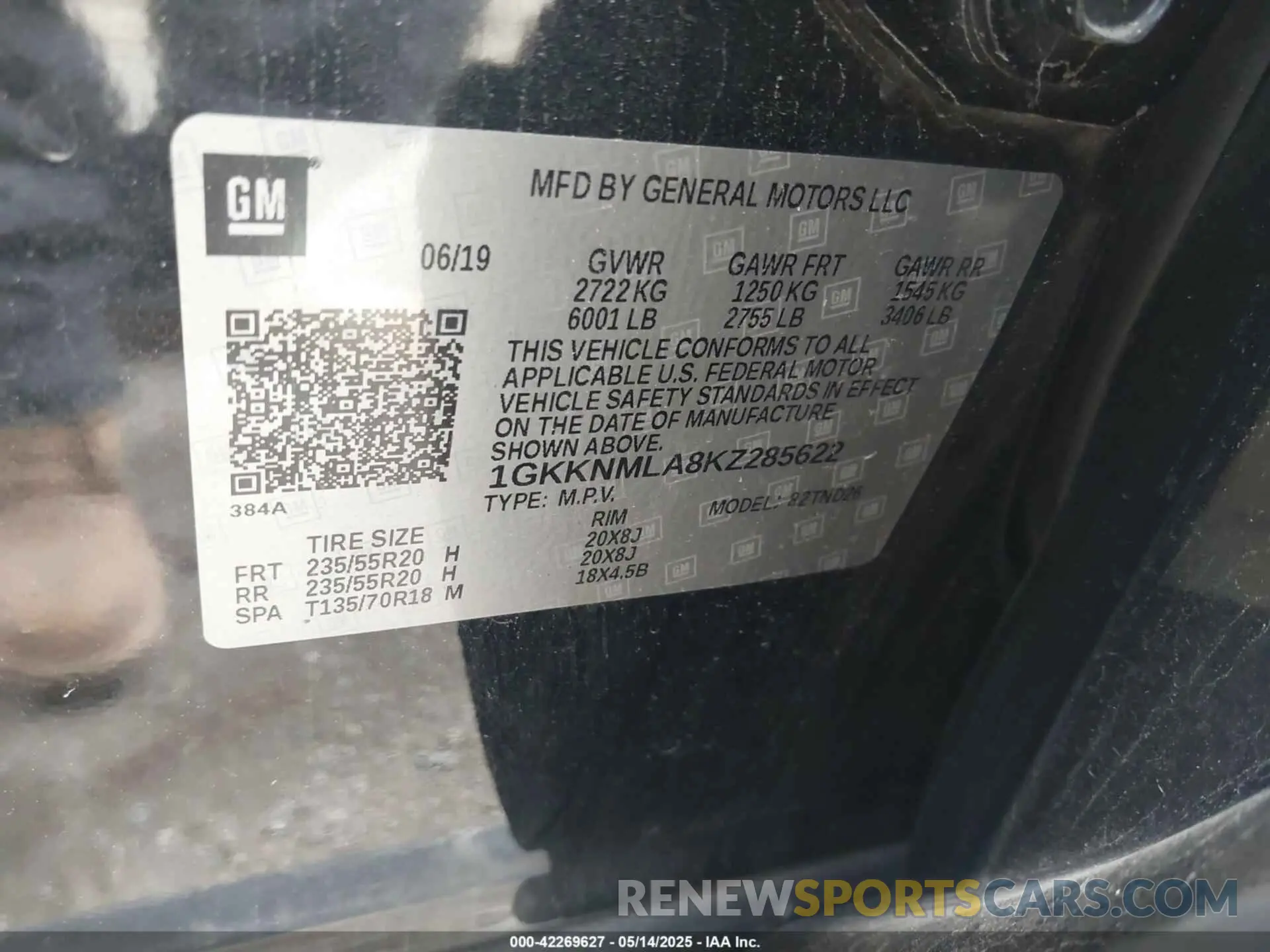 9 Photograph of a damaged car 1GKKNMLA8KZ285622 GMC ACADIA 2019