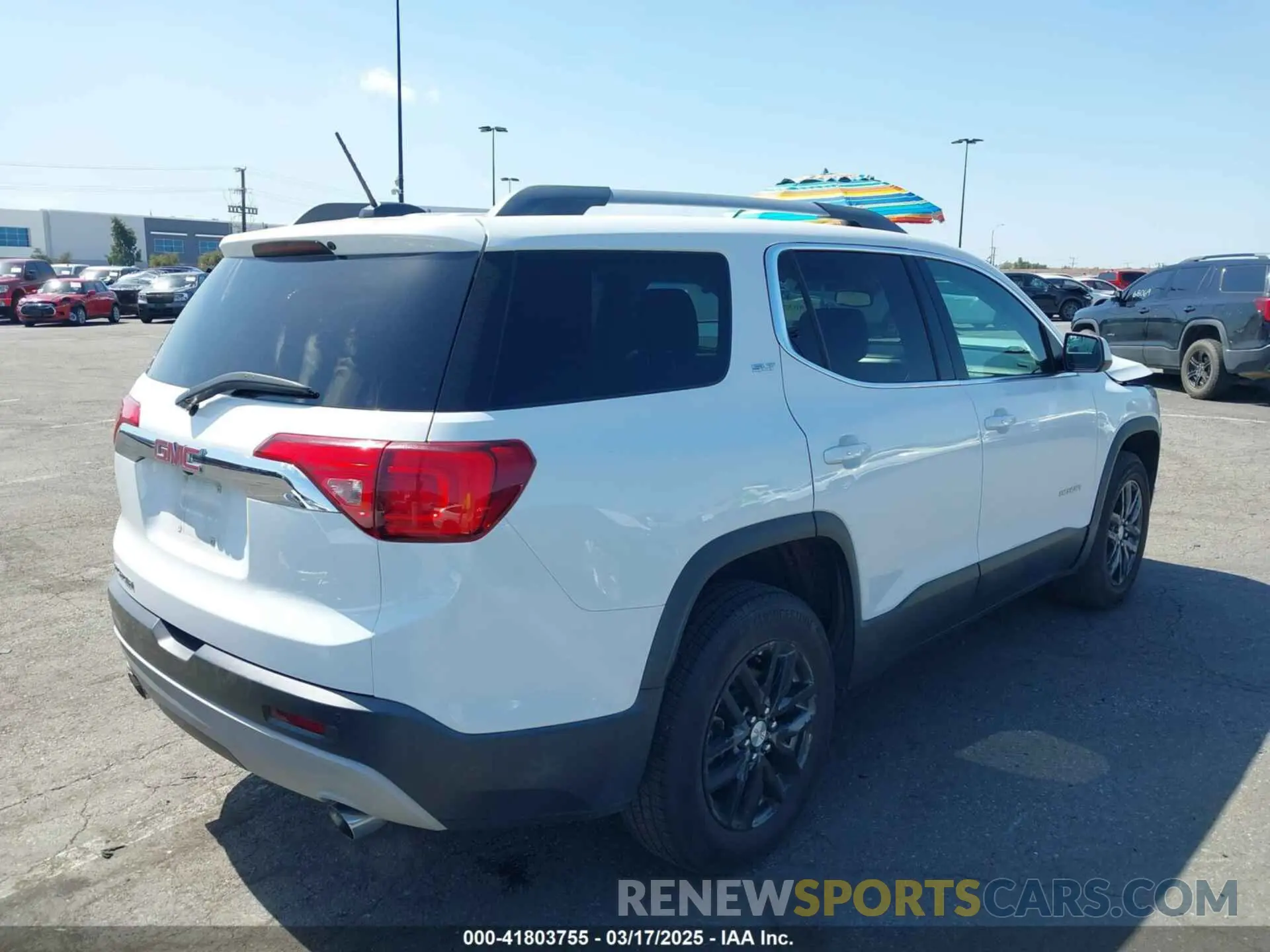 4 Фотография поврежденного автомобиля 1GKKNMLS0KZ235497 GMC ACADIA 2019