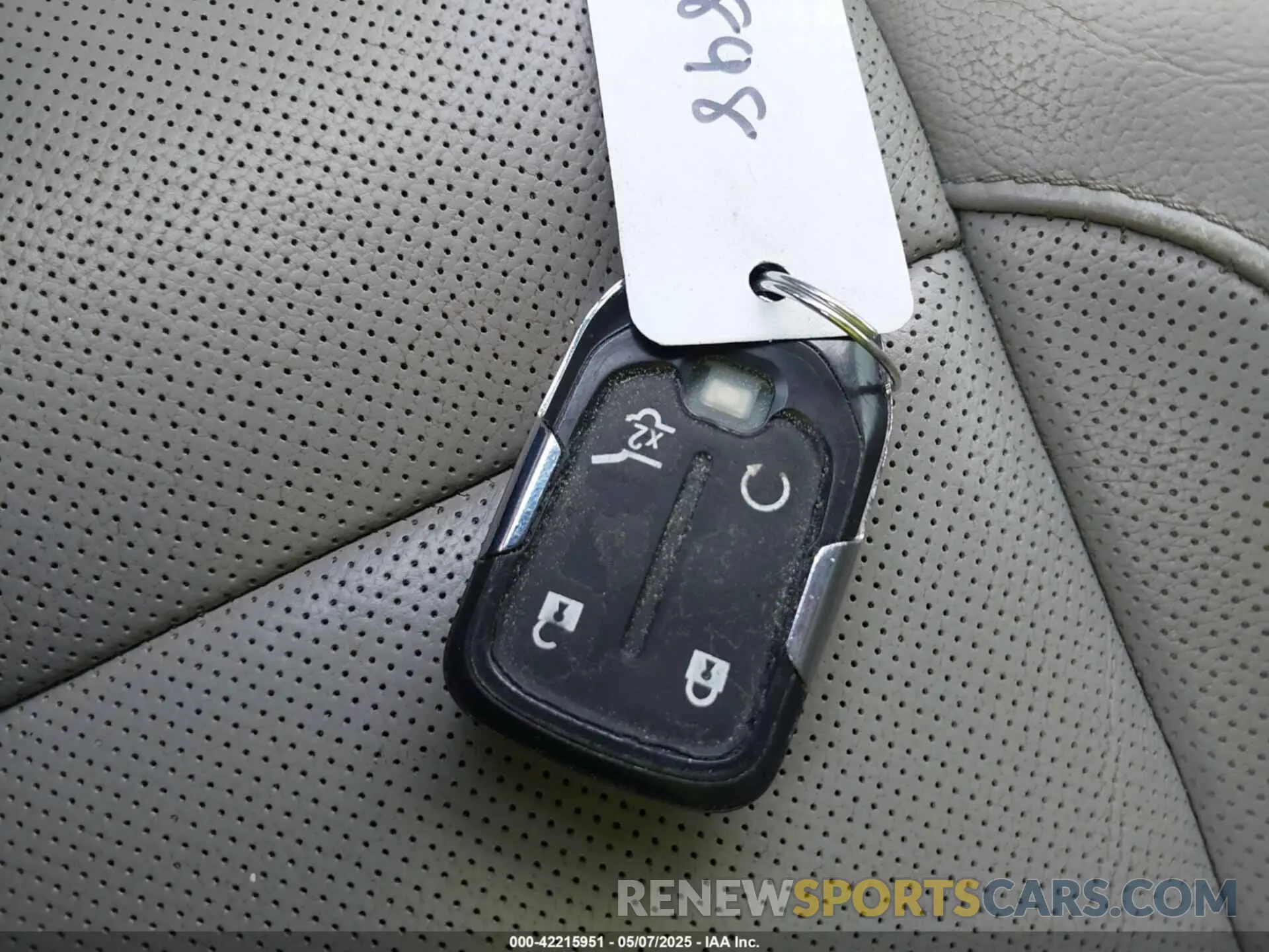11 Photograph of a damaged car 1GKKNMLS1KZ229353 GMC ACADIA 2019