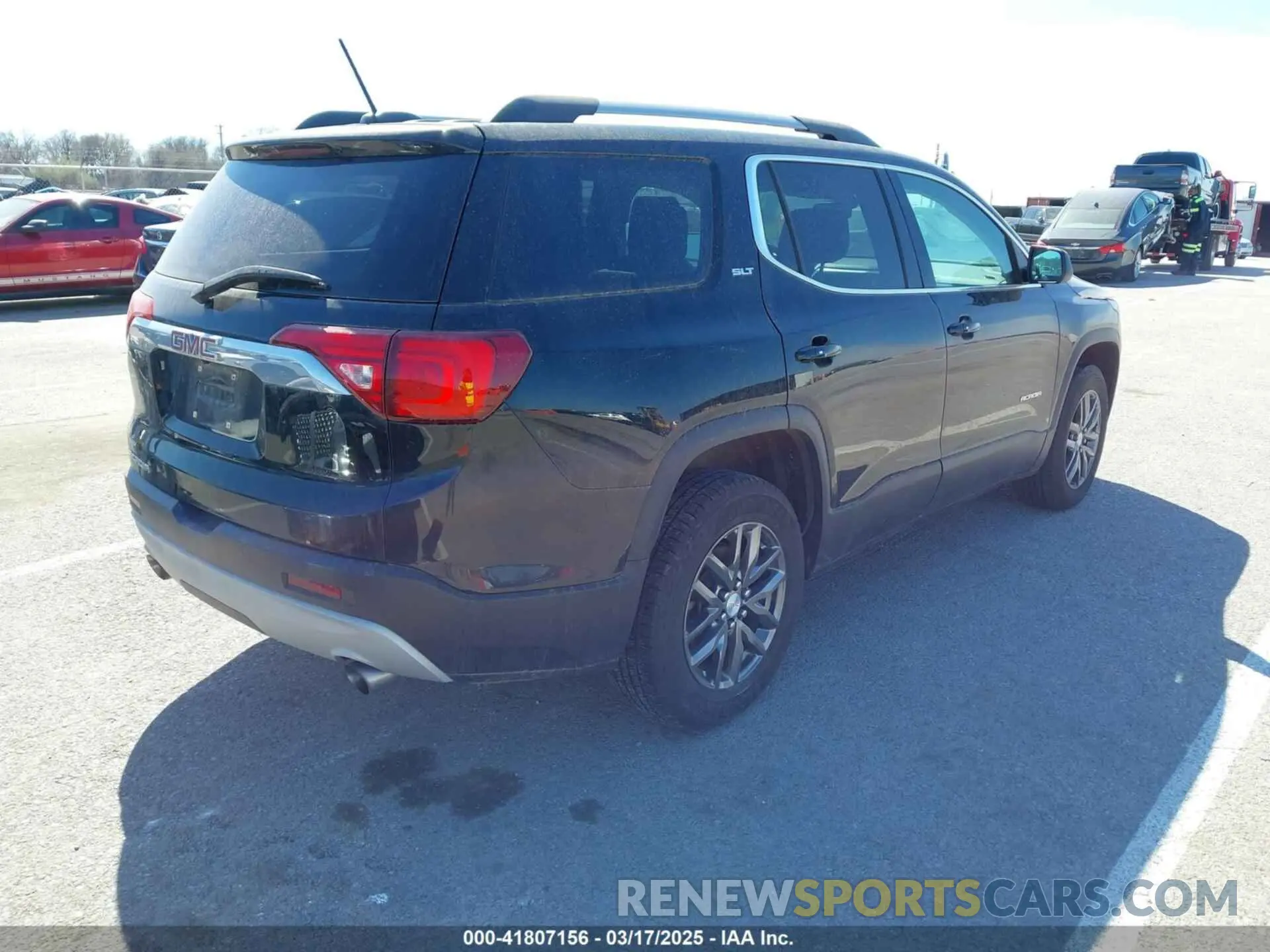 4 Photograph of a damaged car 1GKKNMLS1KZ274602 GMC ACADIA 2019