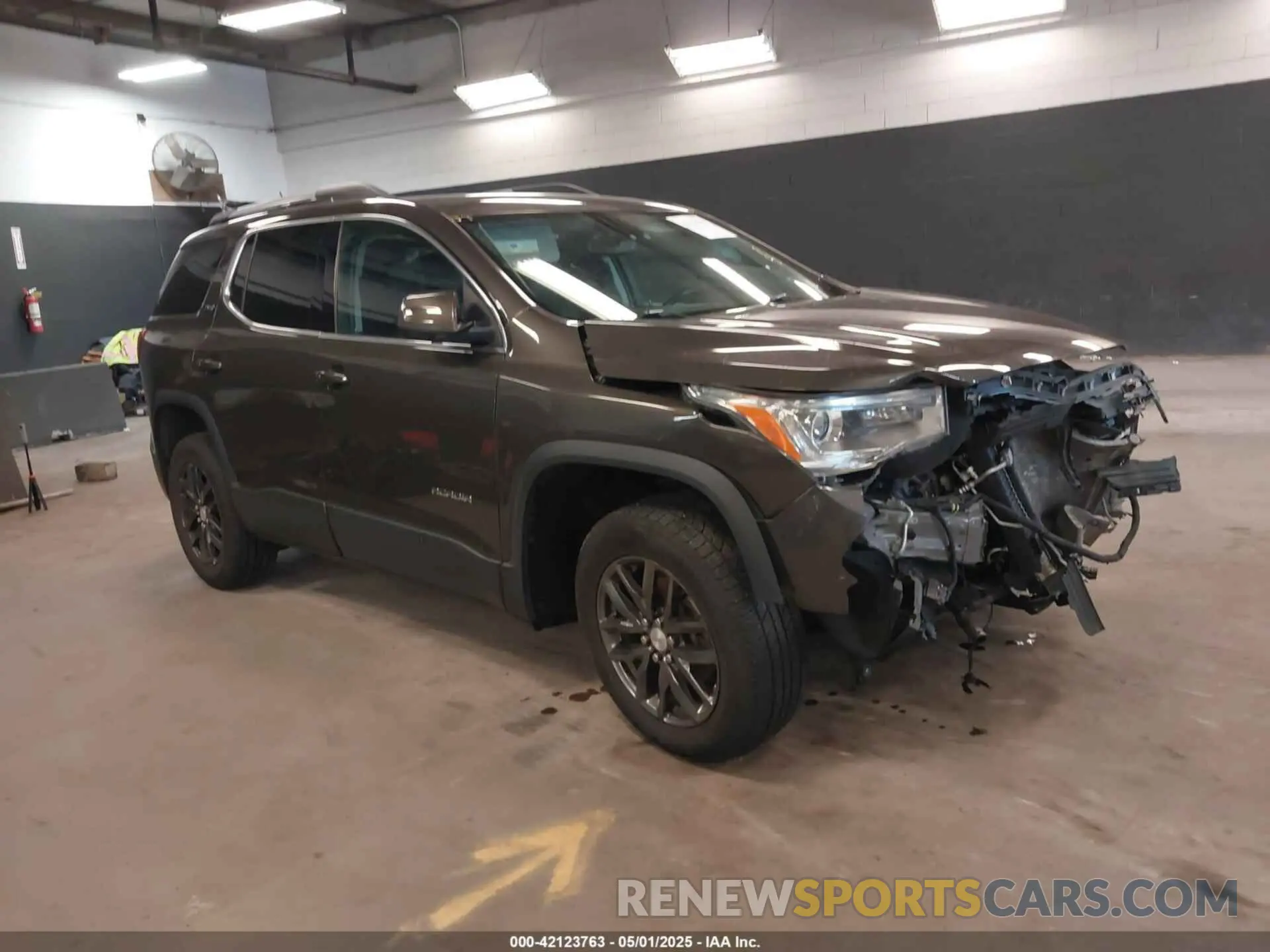 1 Фотография поврежденного автомобиля 1GKKNMLS1KZ289312 GMC ACADIA 2019