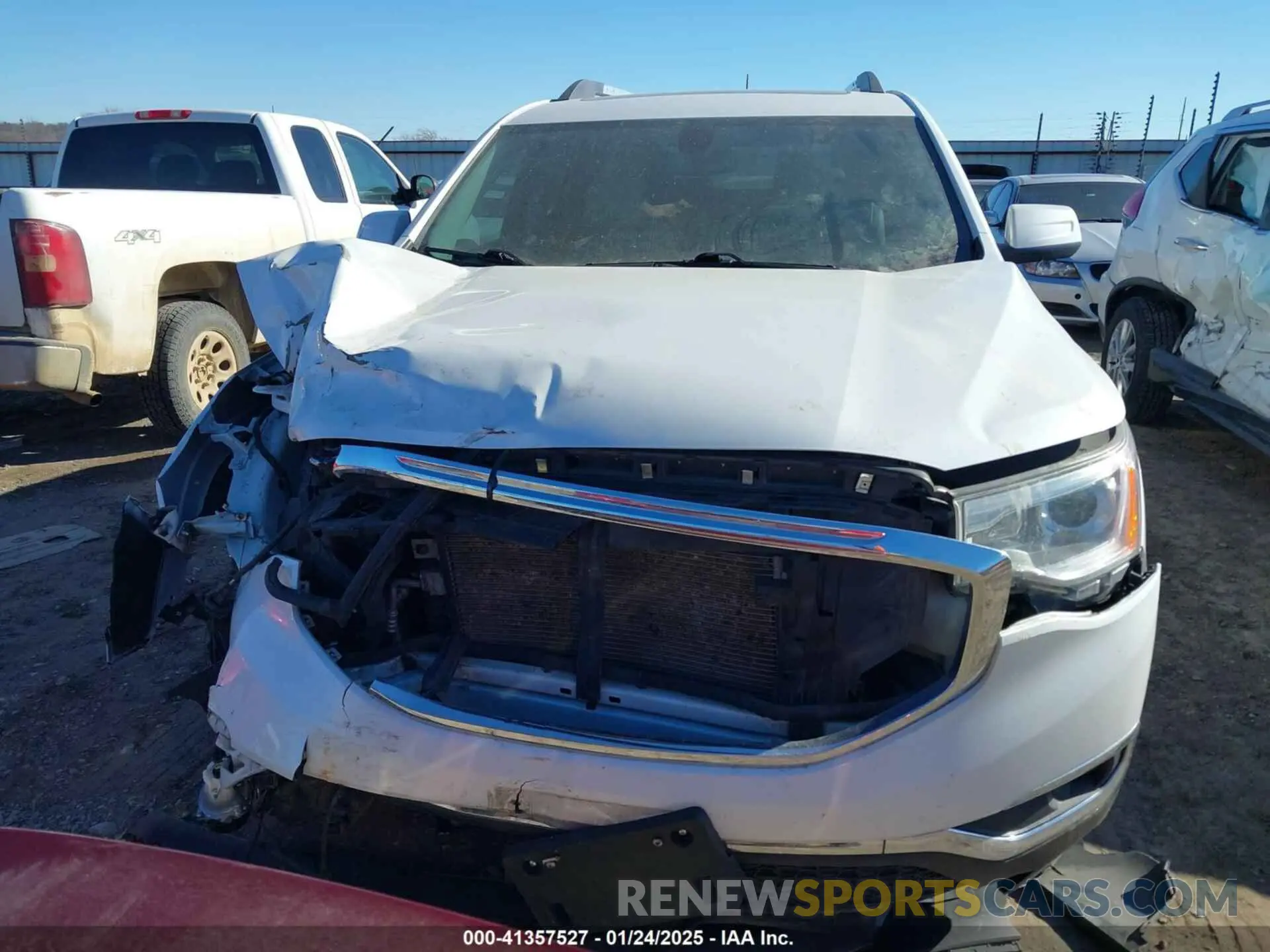 12 Фотография поврежденного автомобиля 1GKKNMLS3KZ153327 GMC ACADIA 2019