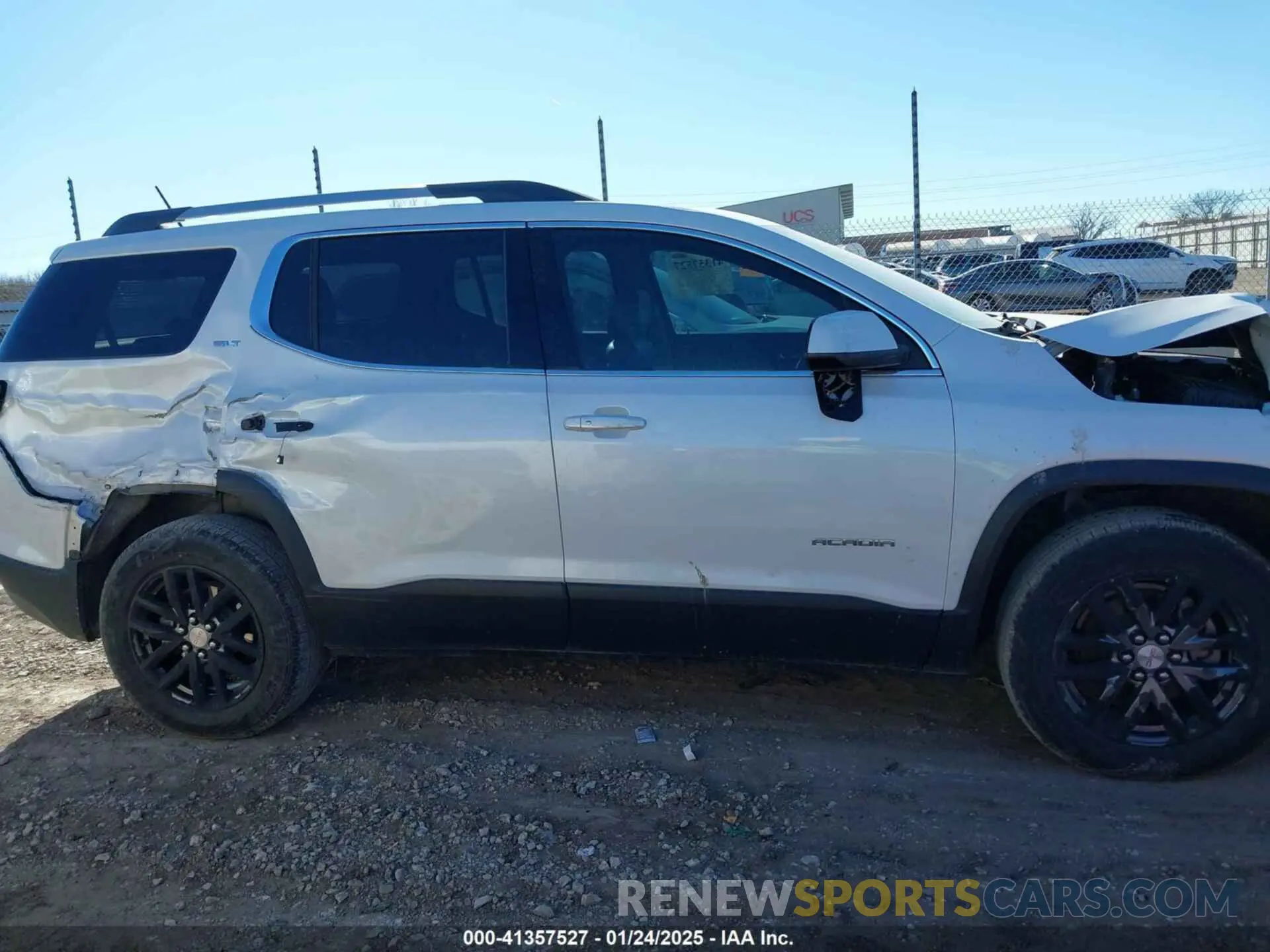 13 Фотография поврежденного автомобиля 1GKKNMLS3KZ153327 GMC ACADIA 2019