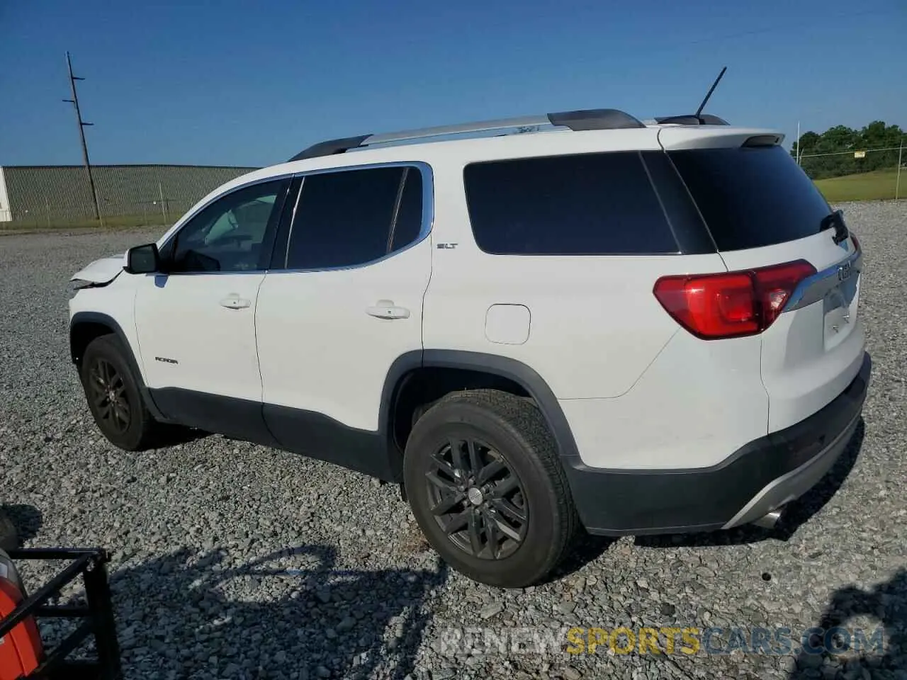 2 Photograph of a damaged car 1GKKNMLS5KZ185177 GMC ACADIA 2019