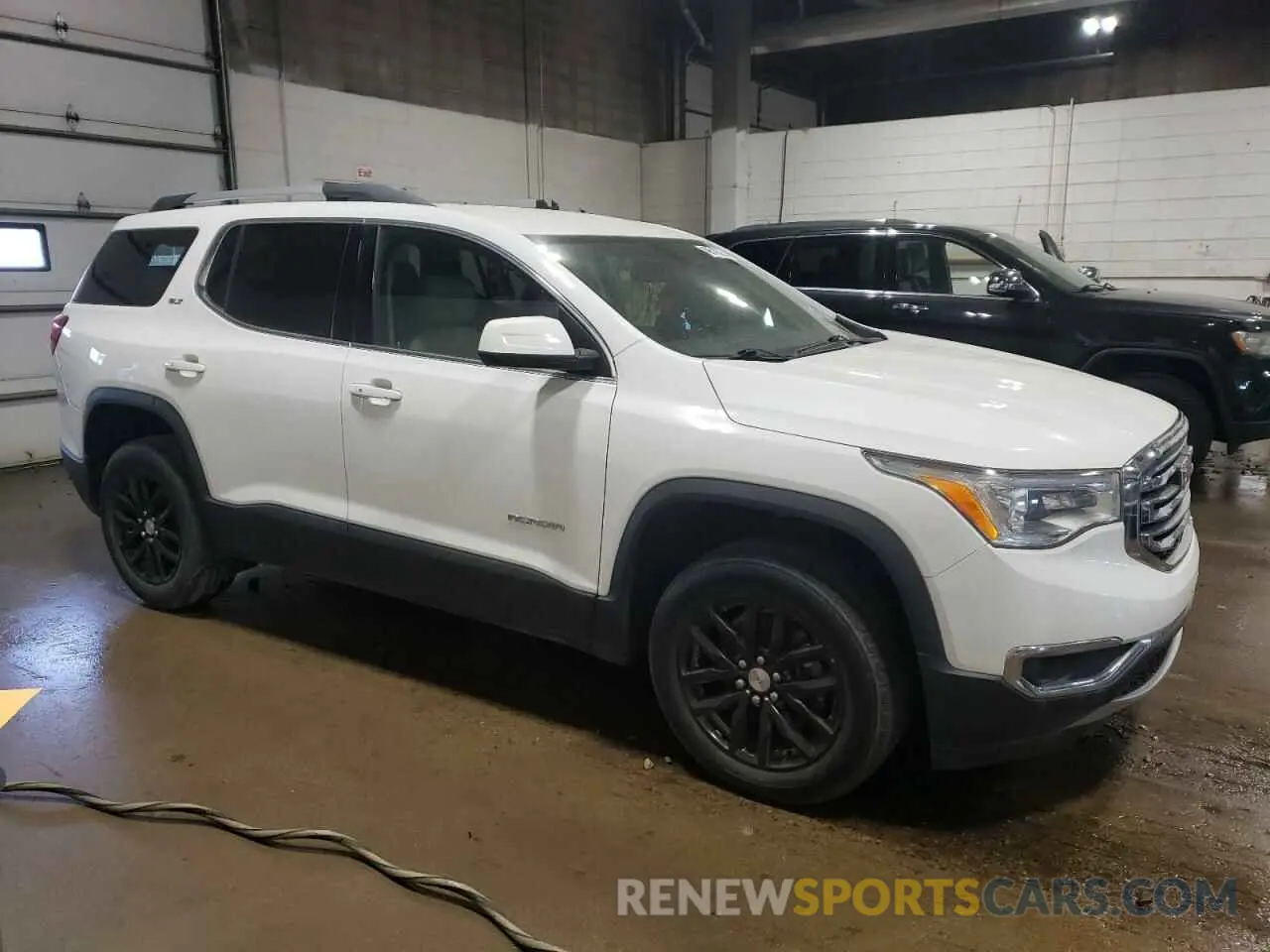4 Photograph of a damaged car 1GKKNMLS5KZ202236 GMC ACADIA 2019