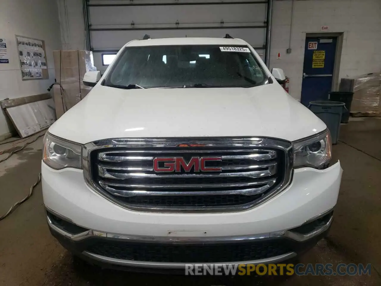 5 Photograph of a damaged car 1GKKNMLS5KZ202236 GMC ACADIA 2019