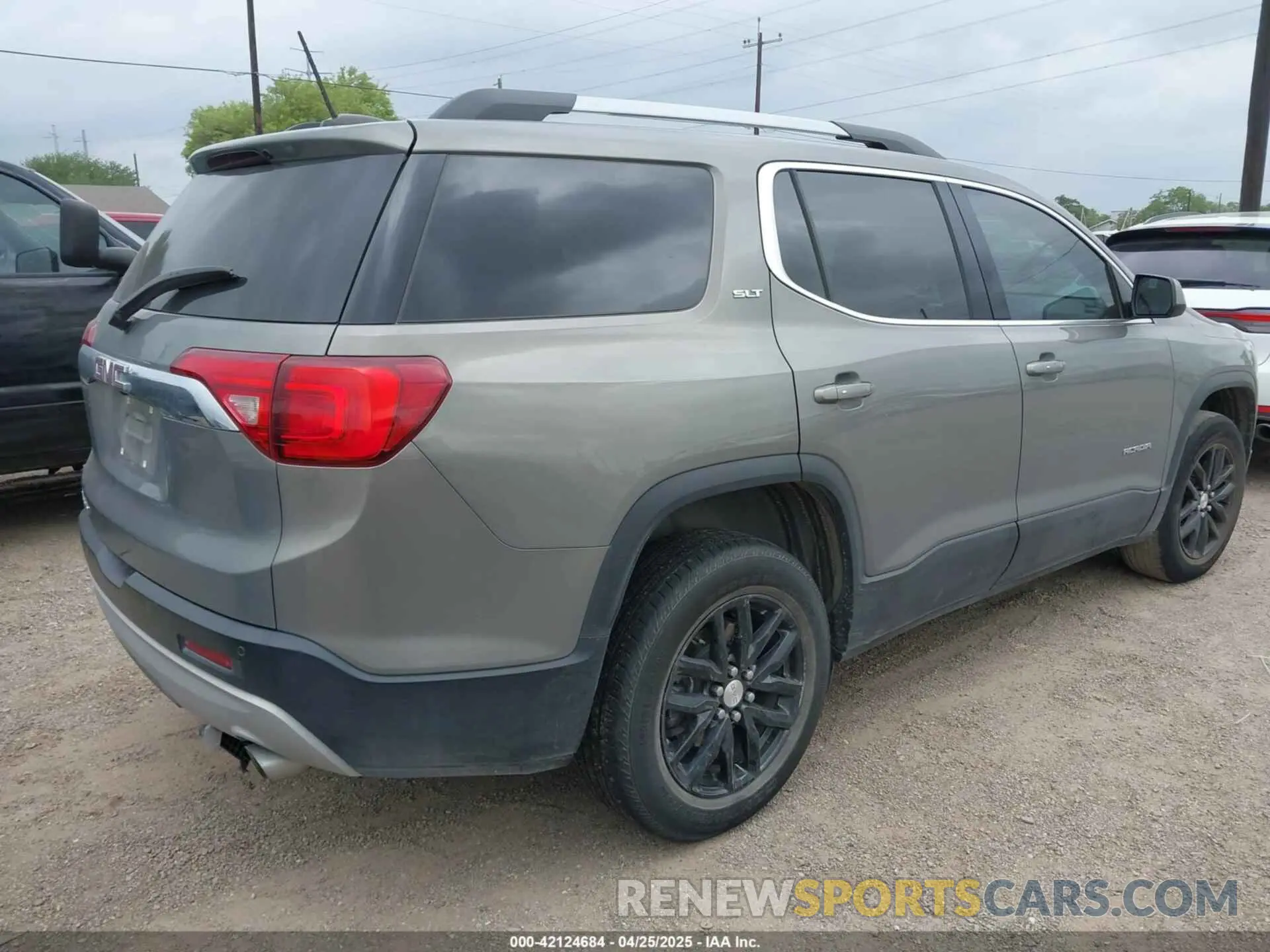 4 Фотография поврежденного автомобиля 1GKKNMLS5KZ239609 GMC ACADIA 2019