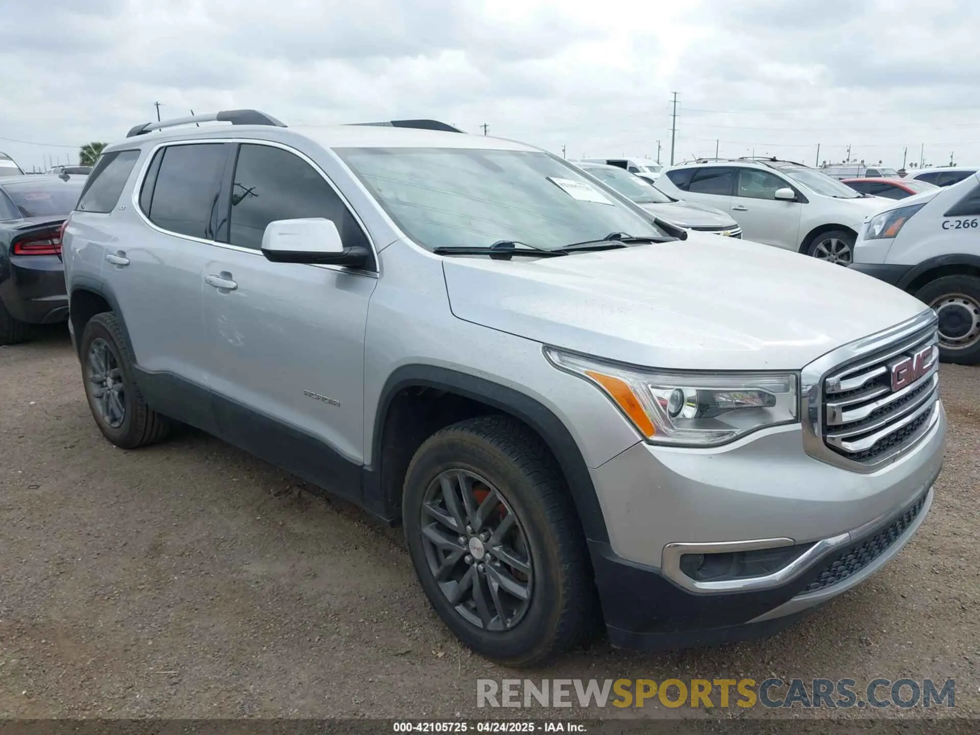 1 Photograph of a damaged car 1GKKNMLS7KZ185732 GMC ACADIA 2019