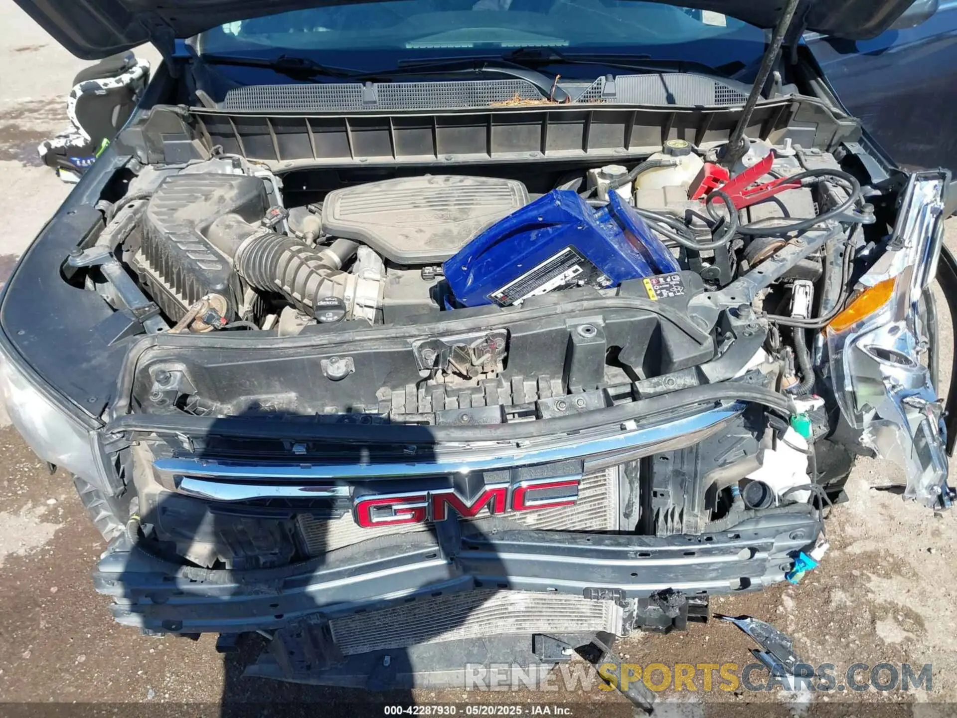 10 Photograph of a damaged car 1GKKNMLSXKZ199009 GMC ACADIA 2019