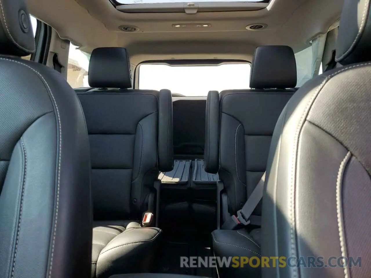 10 Фотография поврежденного автомобиля 1GKKNNLS6KZ114267 GMC ACADIA 2019