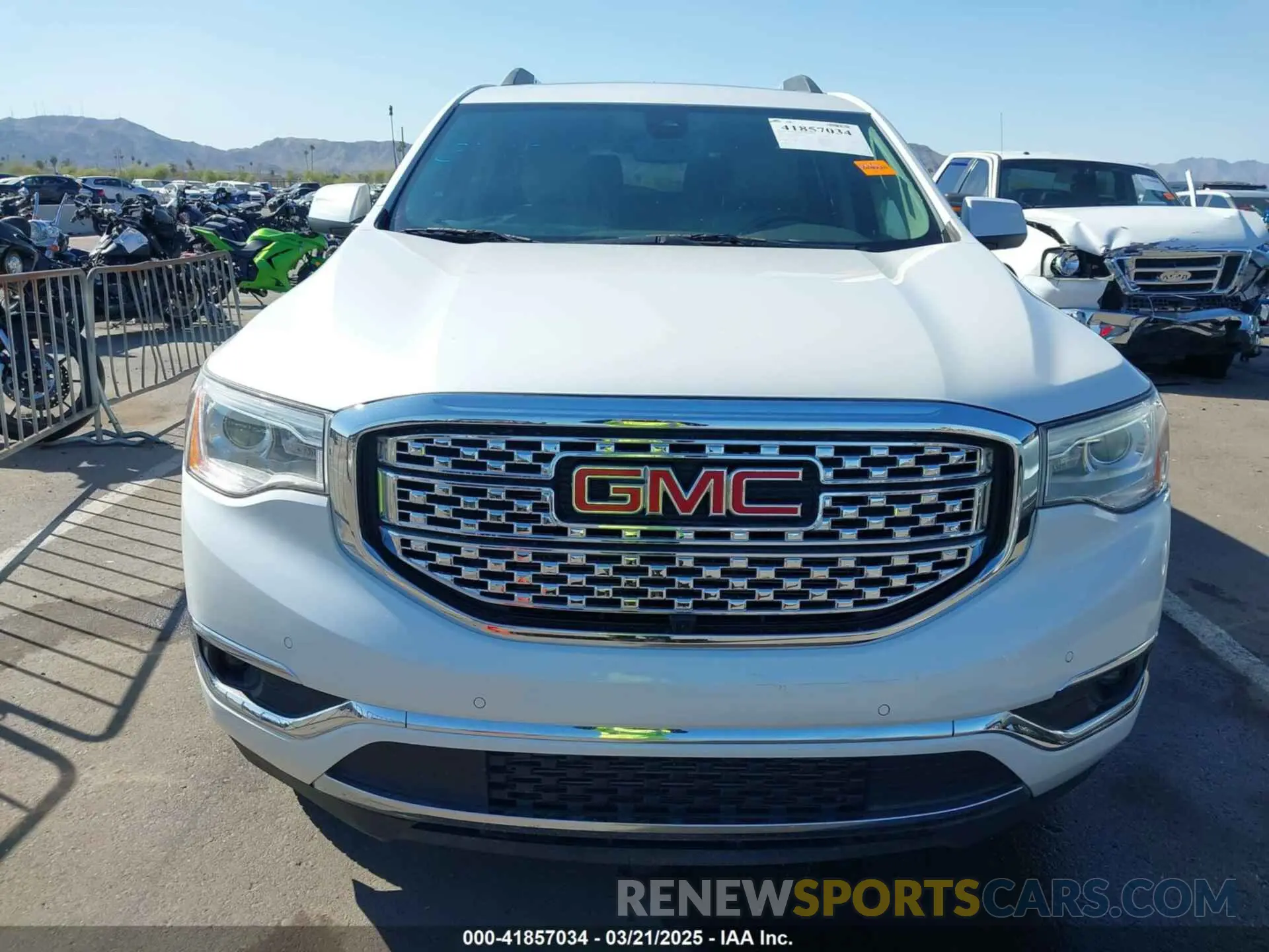 12 Photograph of a damaged car 1GKKNPLS9KZ166469 GMC ACADIA 2019