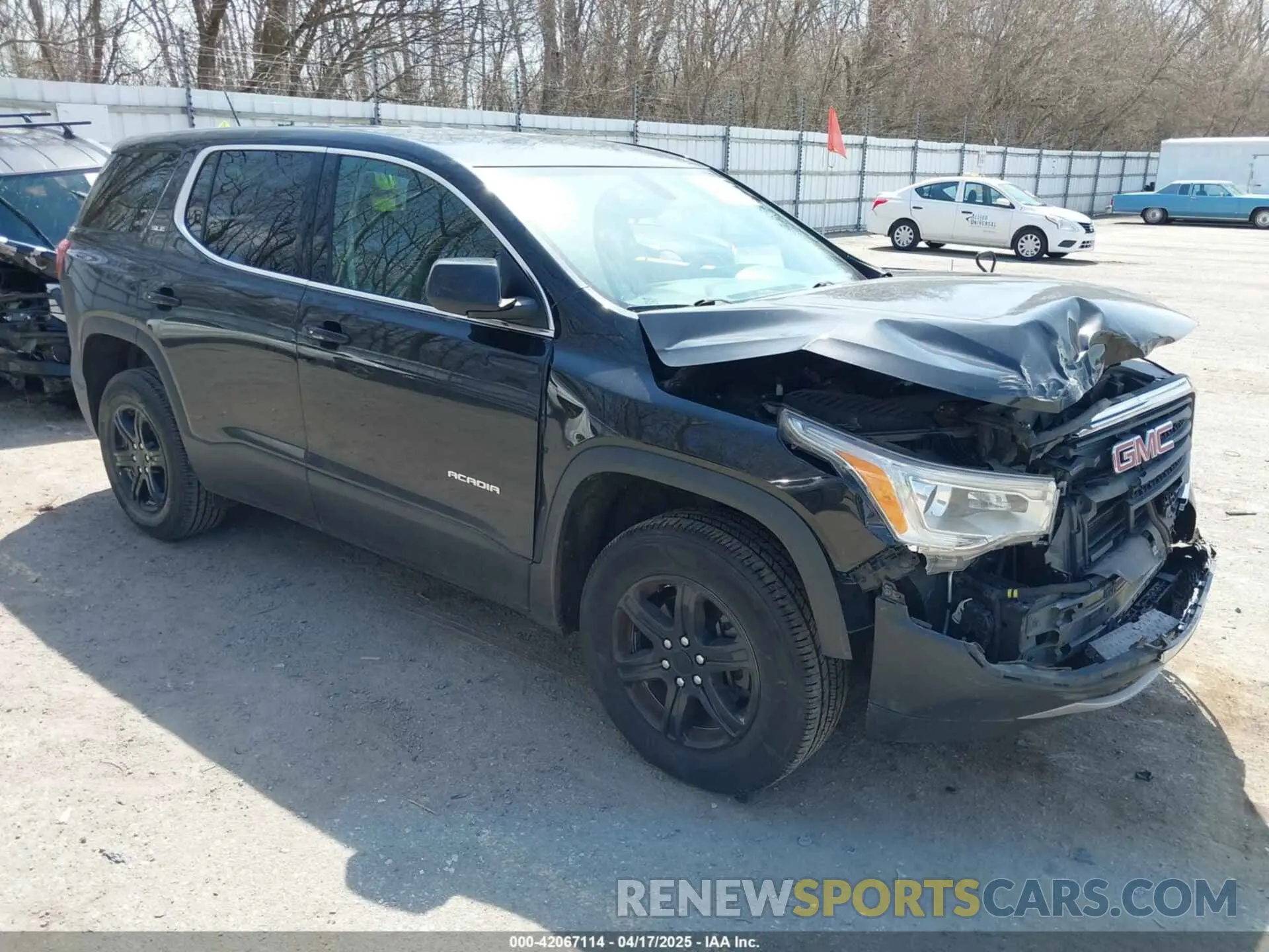 1 Photograph of a damaged car 1GKKNRLA4KZ148111 GMC ACADIA 2019