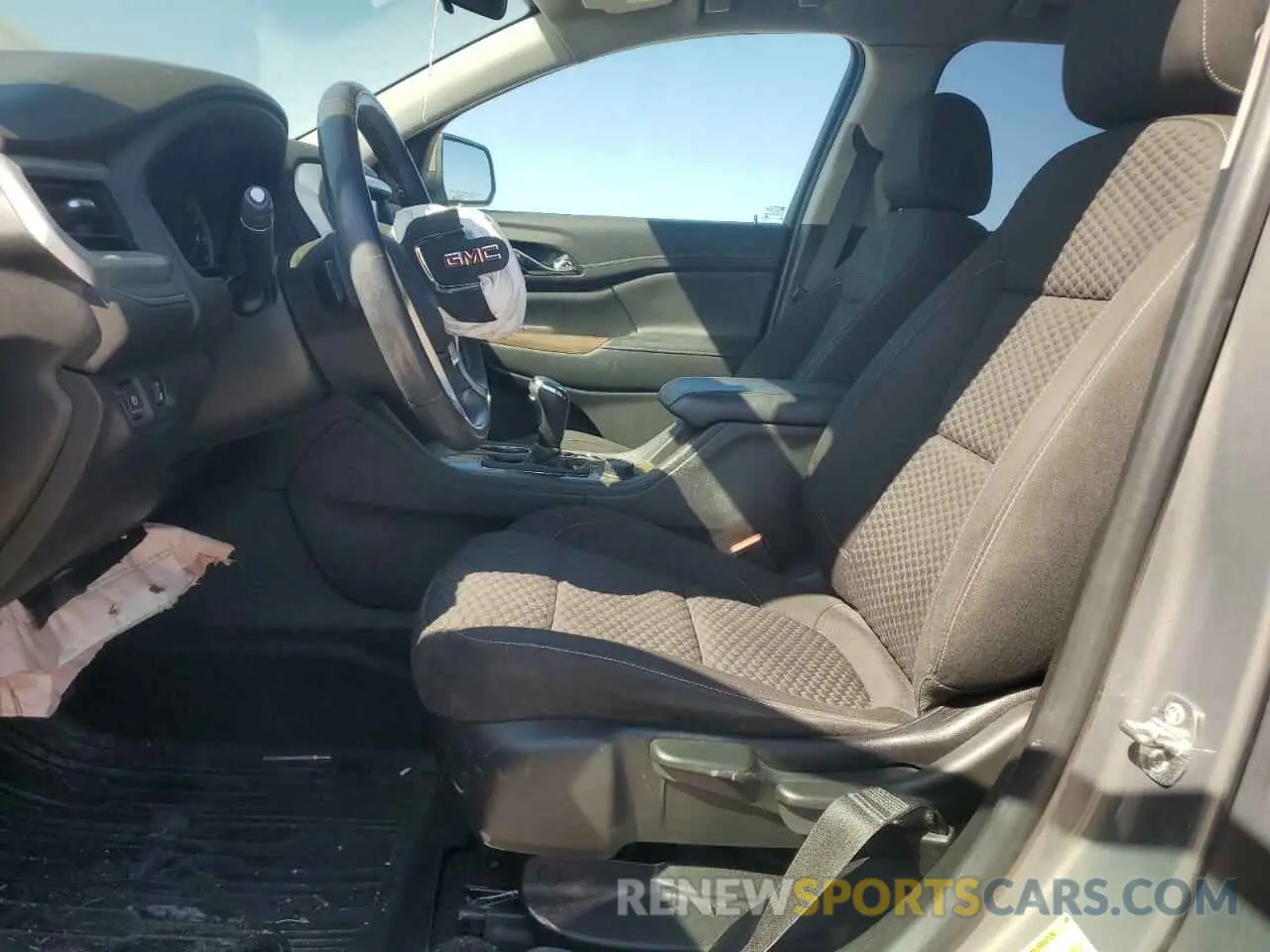 7 Фотография поврежденного автомобиля 1GKKNRLA4KZ194179 GMC ACADIA 2019