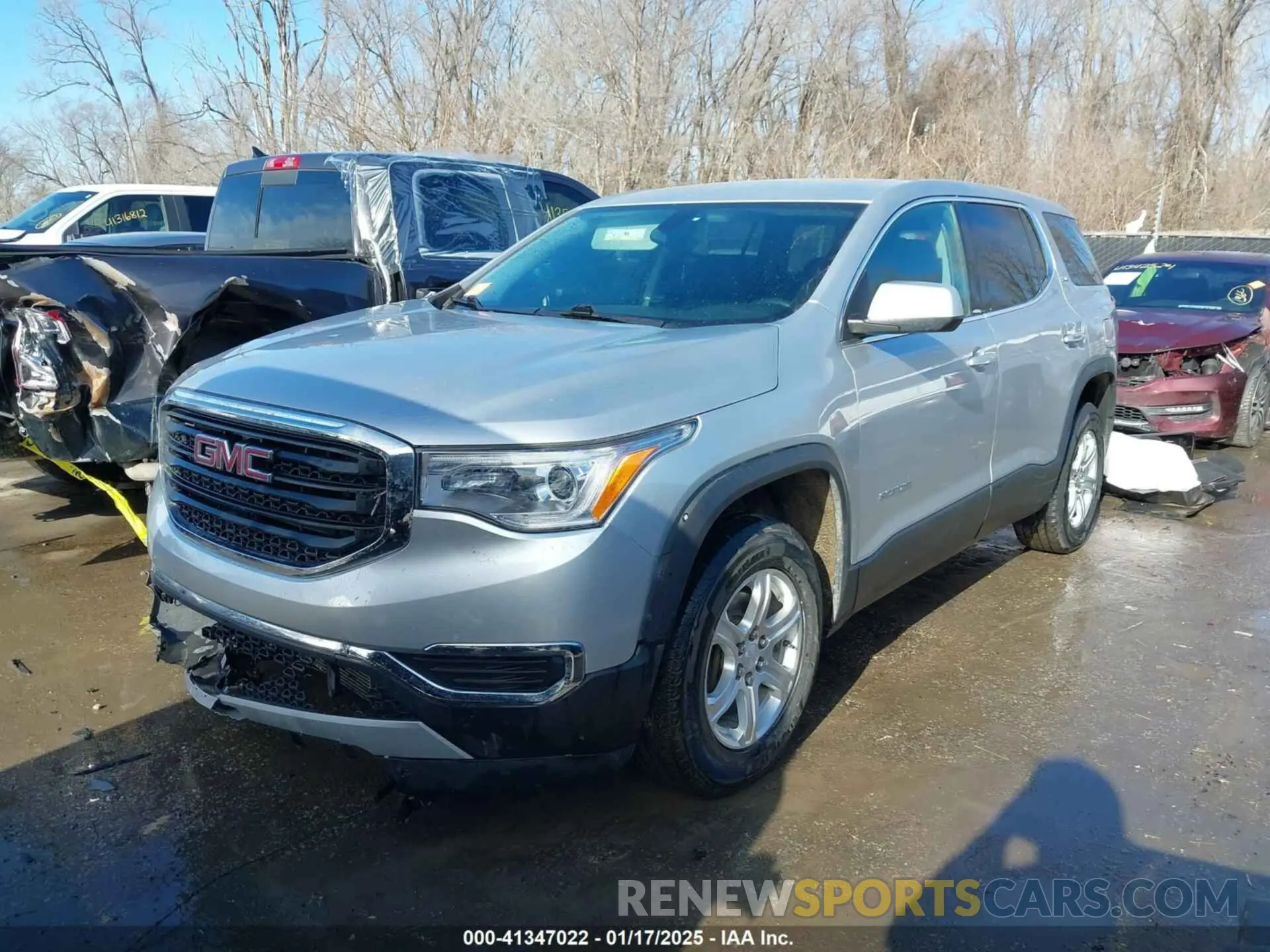2 Photograph of a damaged car 1GKKNRLA6KZ272882 GMC ACADIA 2019