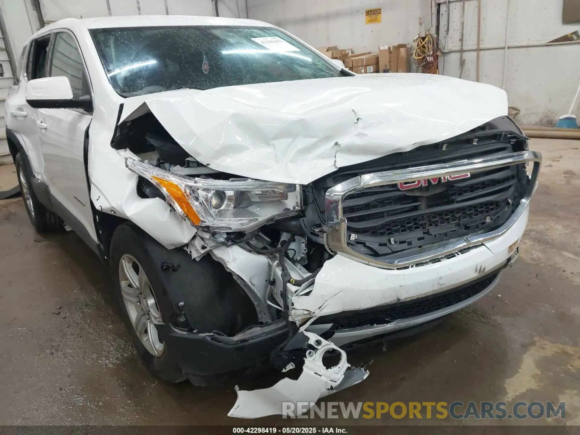 6 Photograph of a damaged car 1GKKNRLAXKZ299194 GMC ACADIA 2019