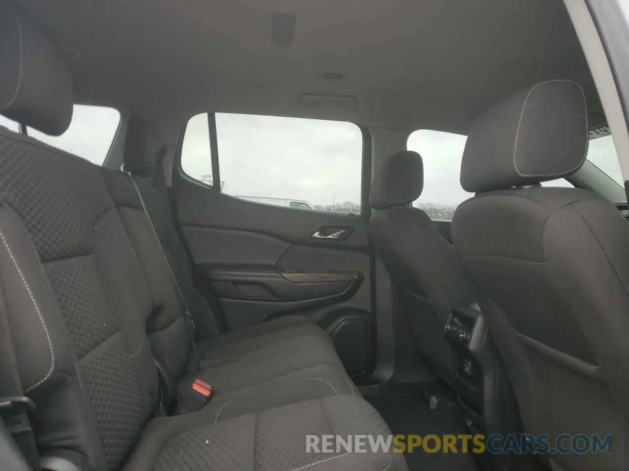 11 Фотография поврежденного автомобиля 1GKKNRLS4KZ143967 GMC ACADIA 2019