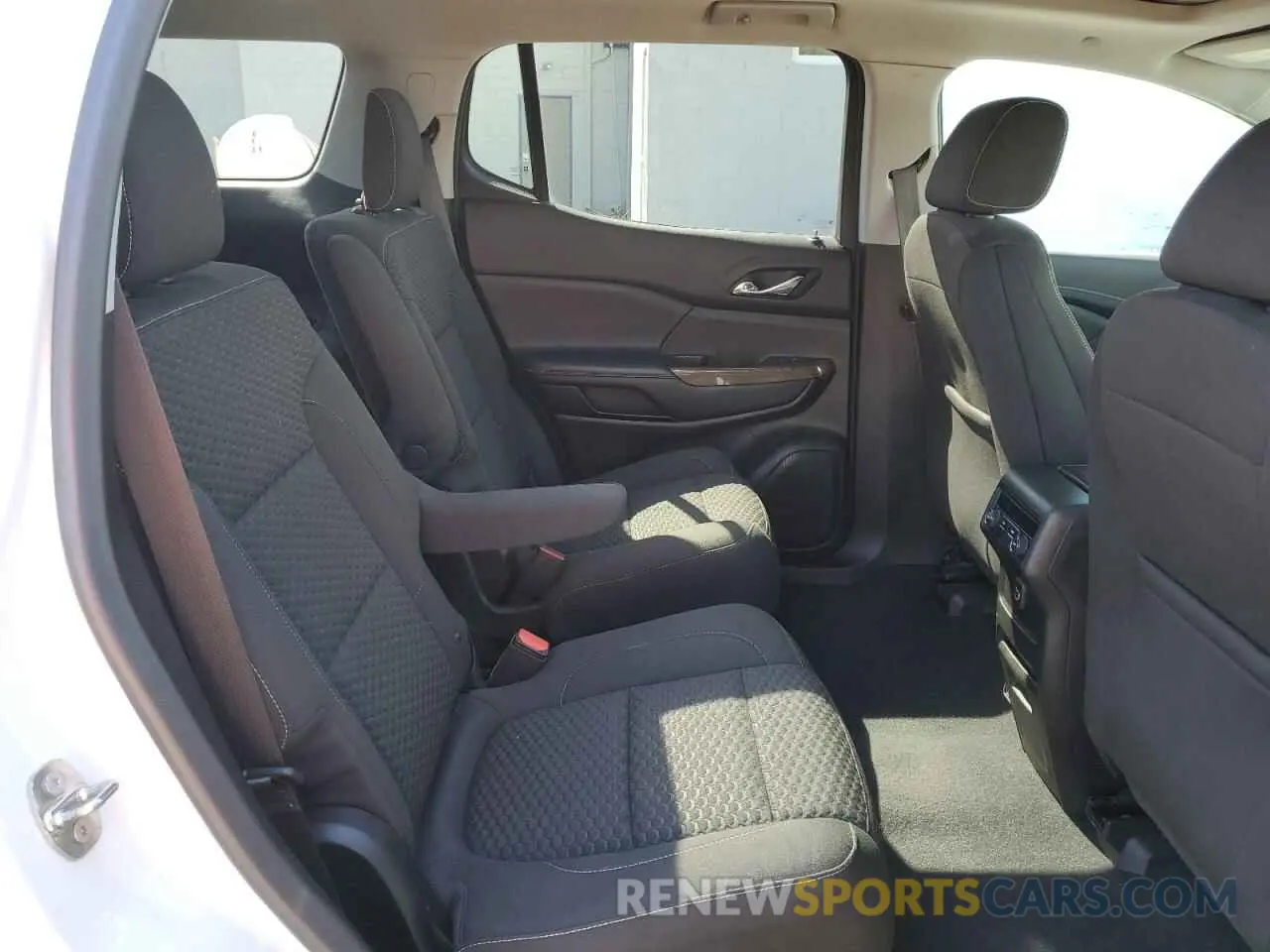 11 Фотография поврежденного автомобиля 1GKKNSLS1KZ103725 GMC ACADIA 2019