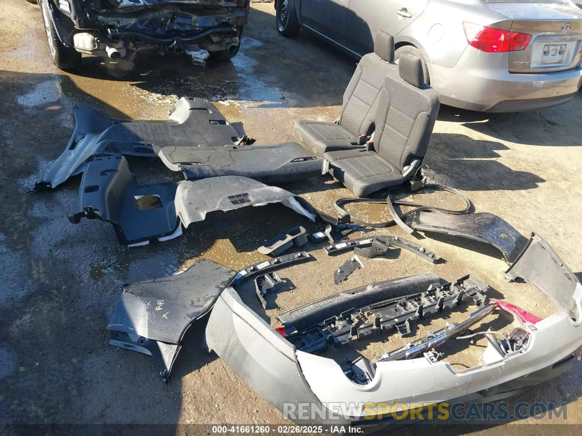 11 Фотография поврежденного автомобиля 1GKKNSLS1KZ130505 GMC ACADIA 2019