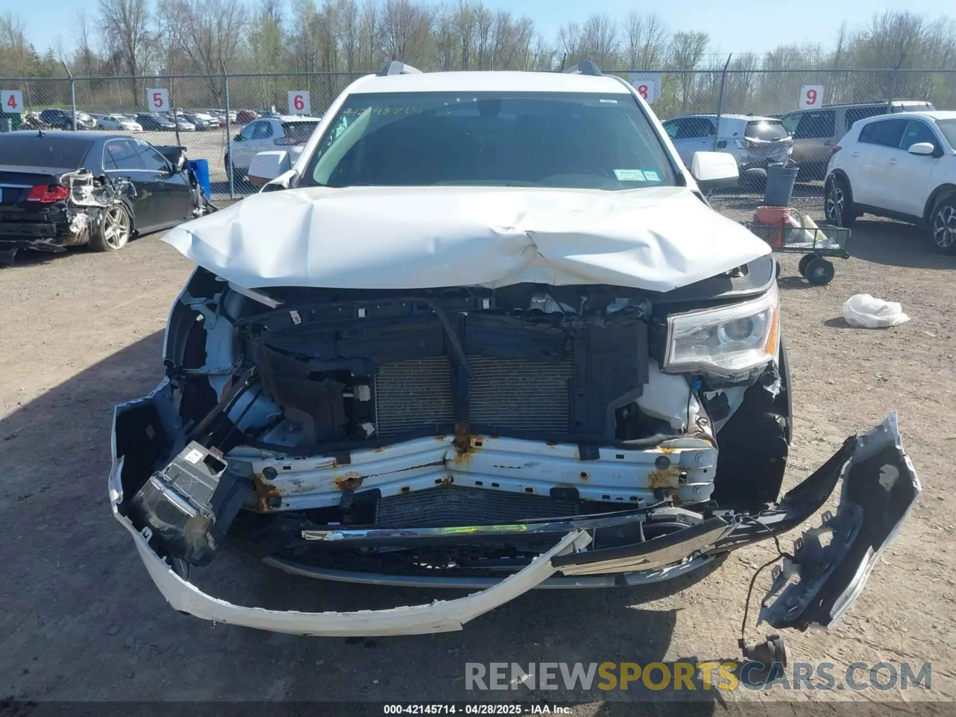 13 Фотография поврежденного автомобиля 1GKKNSLS4KZ237158 GMC ACADIA 2019
