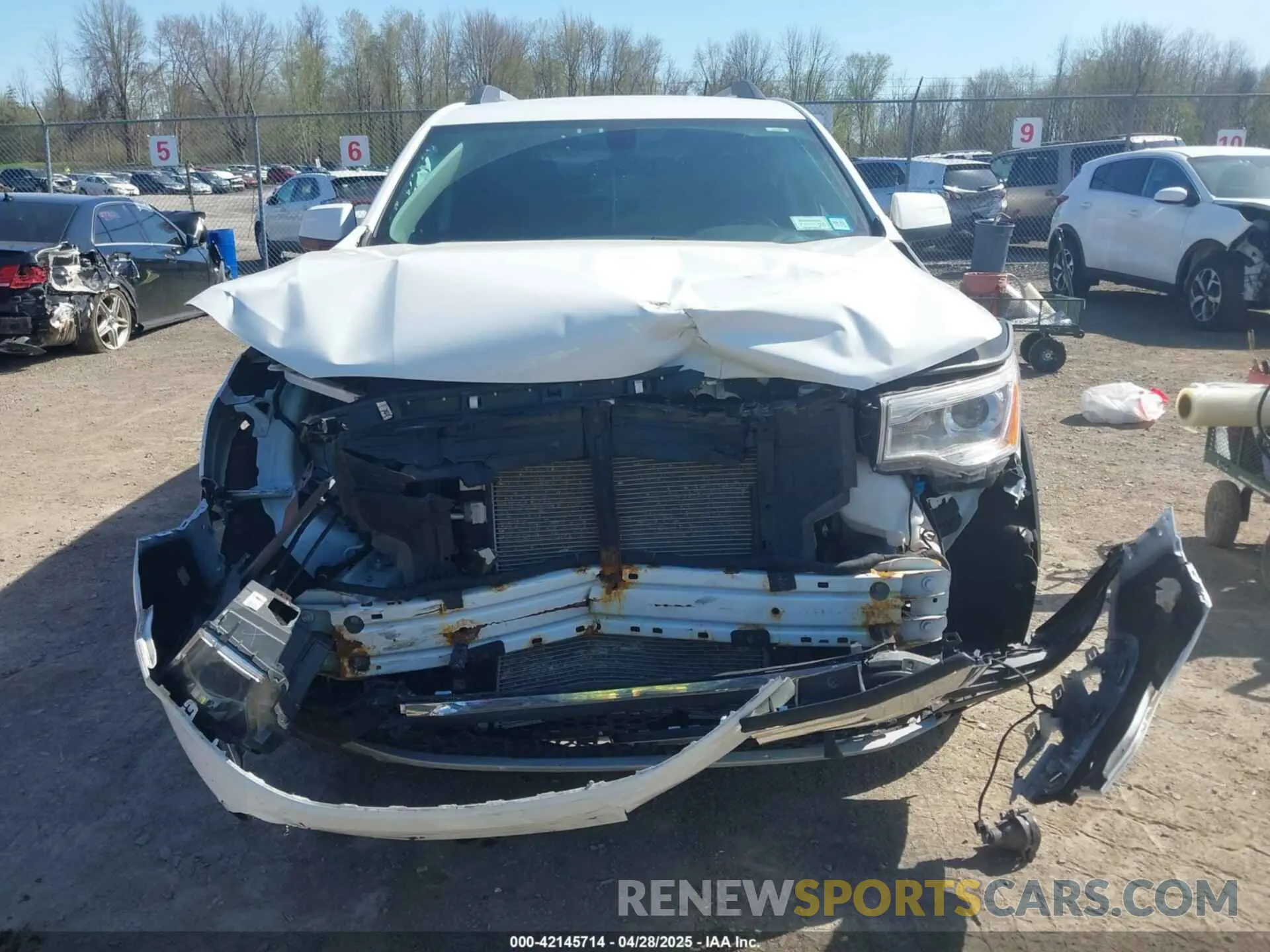 6 Фотография поврежденного автомобиля 1GKKNSLS4KZ237158 GMC ACADIA 2019