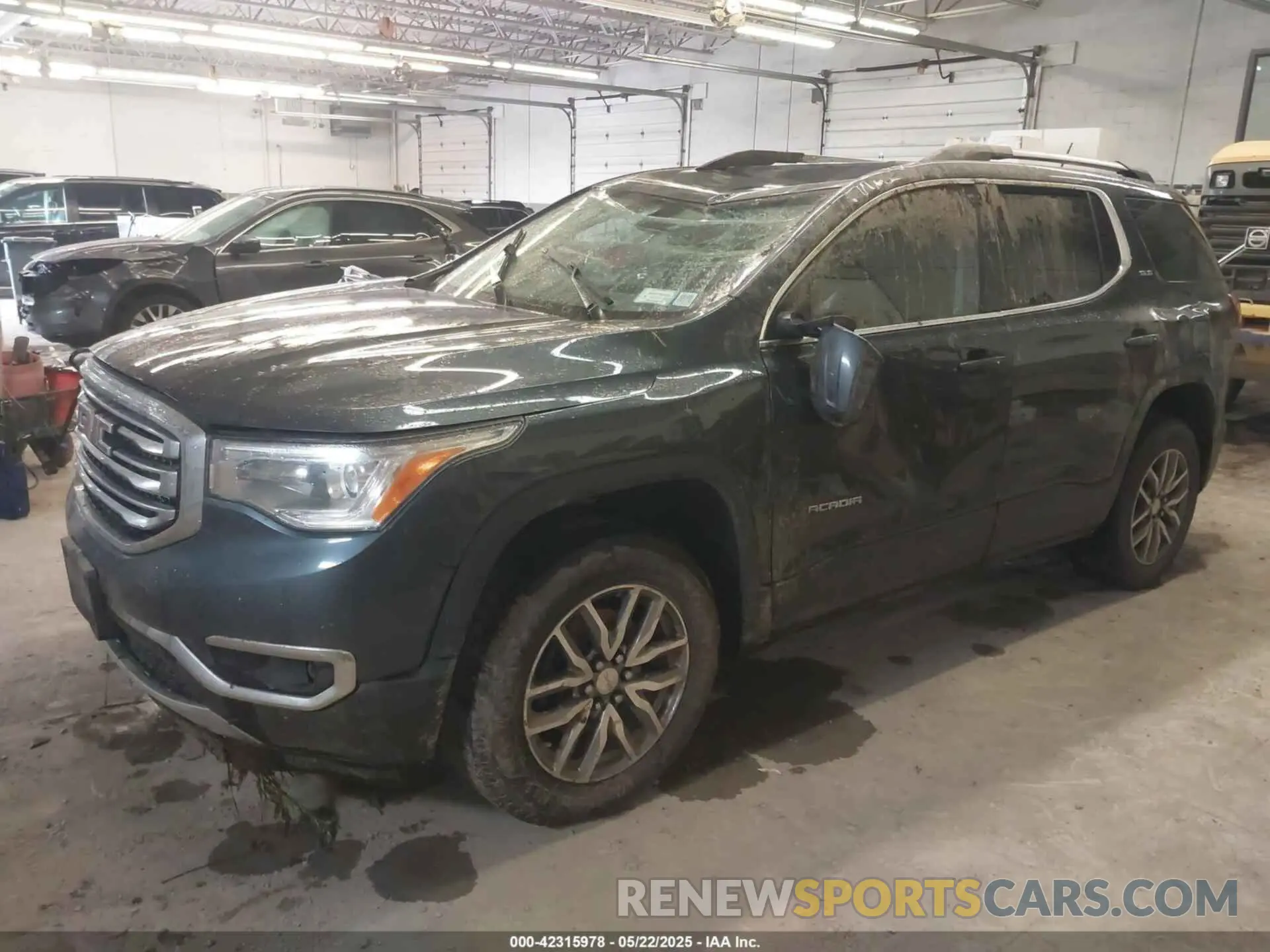 2 Photograph of a damaged car 1GKKNSLS7KZ237980 GMC ACADIA 2019