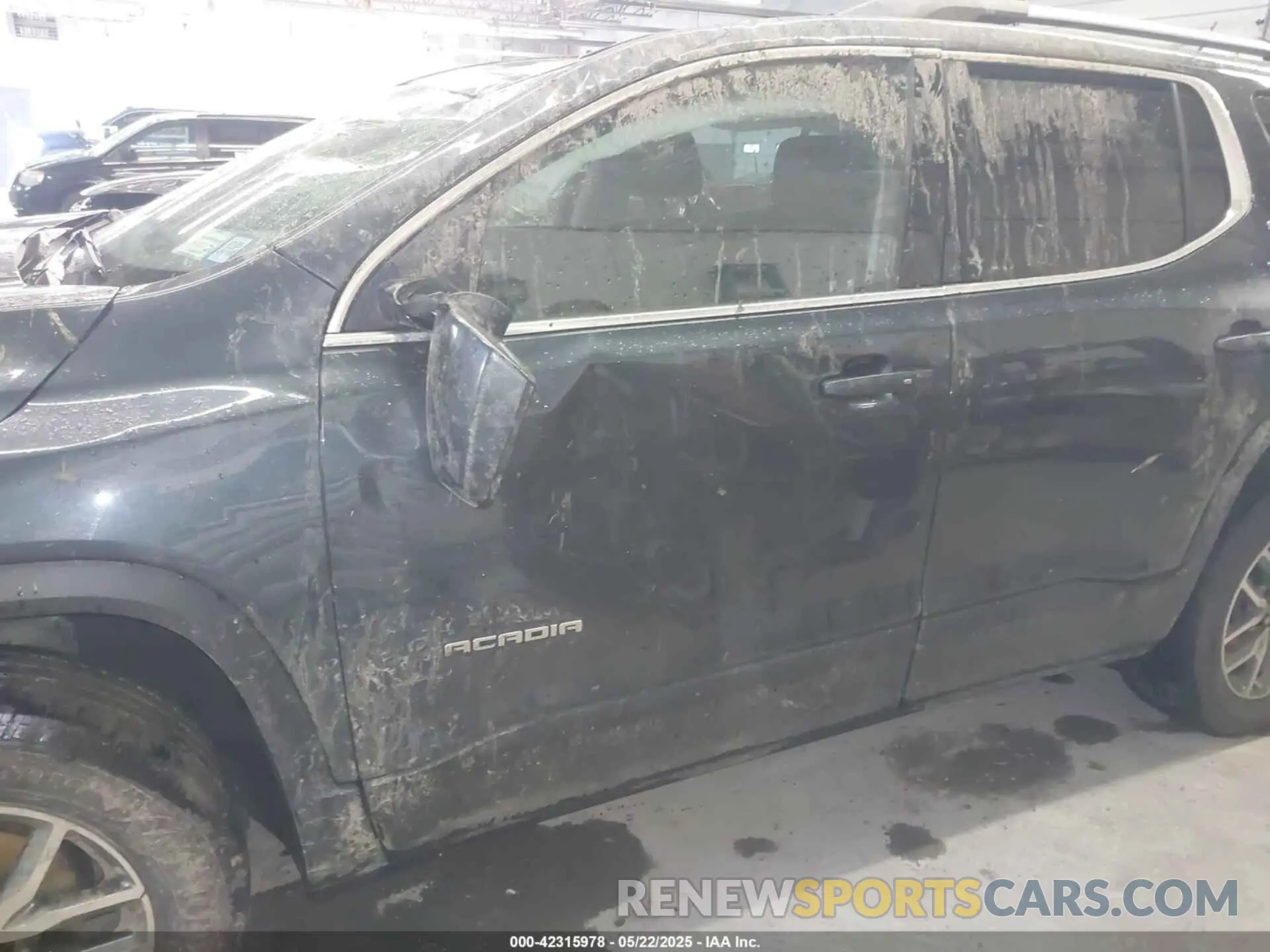 6 Photograph of a damaged car 1GKKNSLS7KZ237980 GMC ACADIA 2019