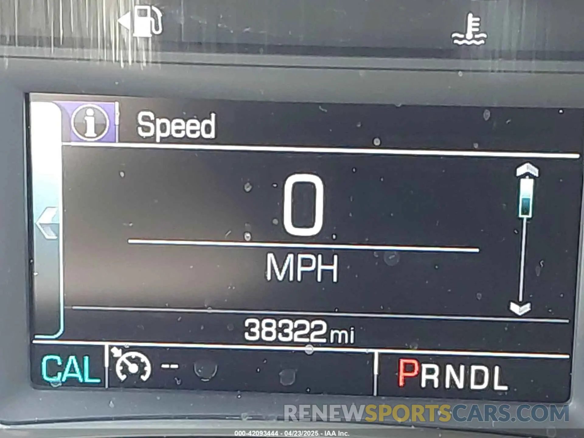 14 Photograph of a damaged car 1GKKNULS2KZ114485 GMC ACADIA 2019