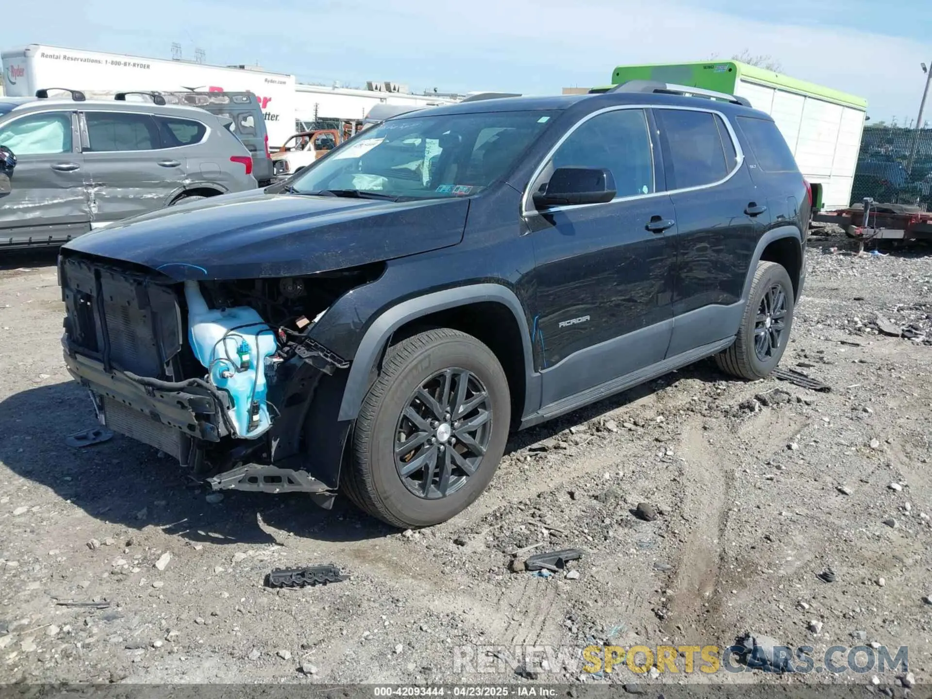 2 Photograph of a damaged car 1GKKNULS2KZ114485 GMC ACADIA 2019