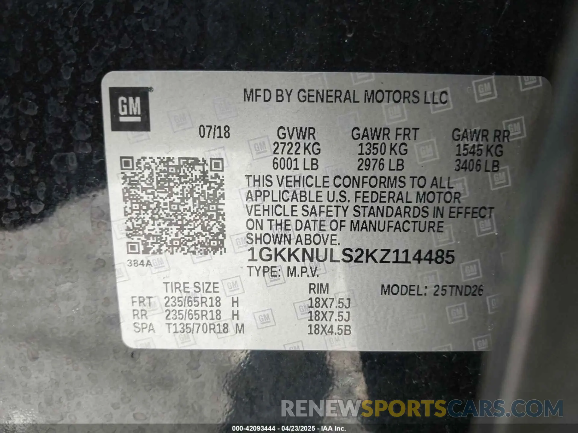 9 Photograph of a damaged car 1GKKNULS2KZ114485 GMC ACADIA 2019