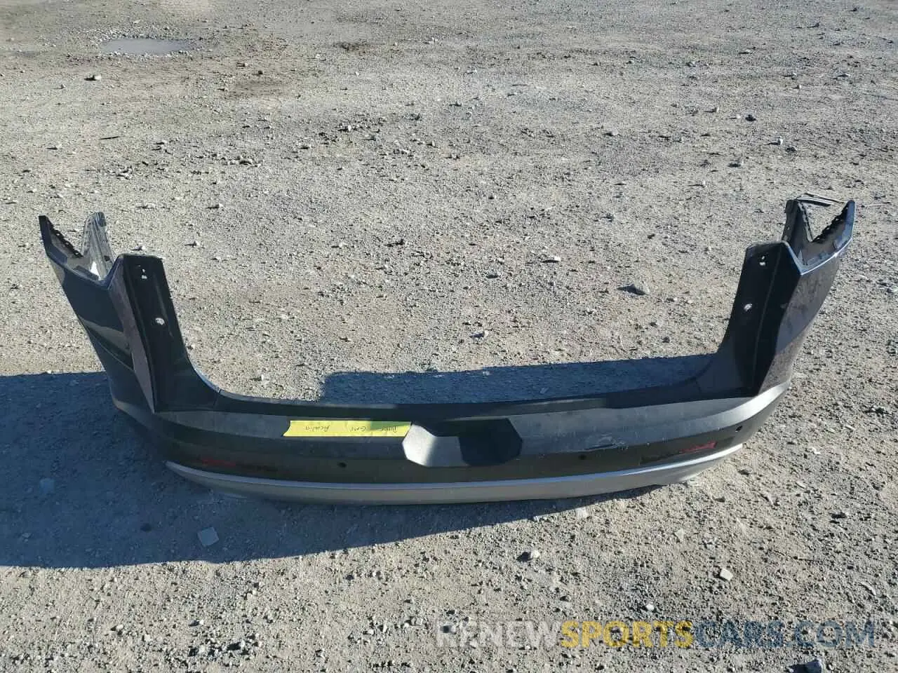 13 Photograph of a damaged car 1GKKNULS3KZ263472 GMC ACADIA 2019