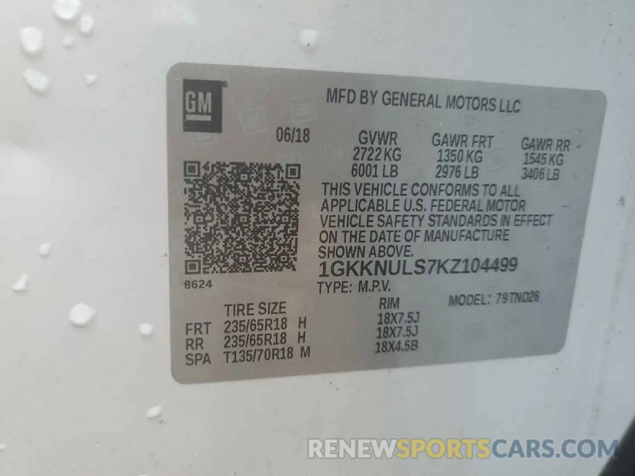 13 Photograph of a damaged car 1GKKNULS7KZ104499 GMC ACADIA 2019