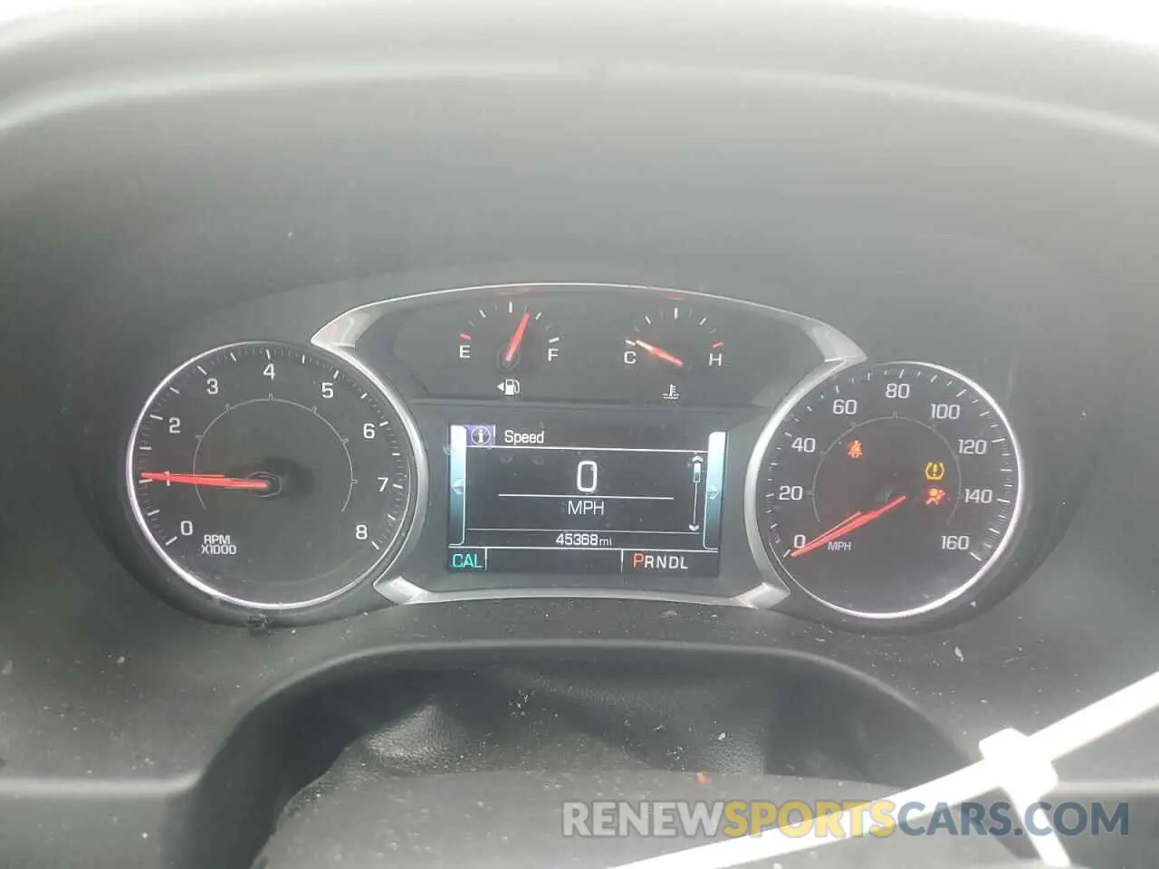 9 Photograph of a damaged car 1GKKNULS7KZ104499 GMC ACADIA 2019