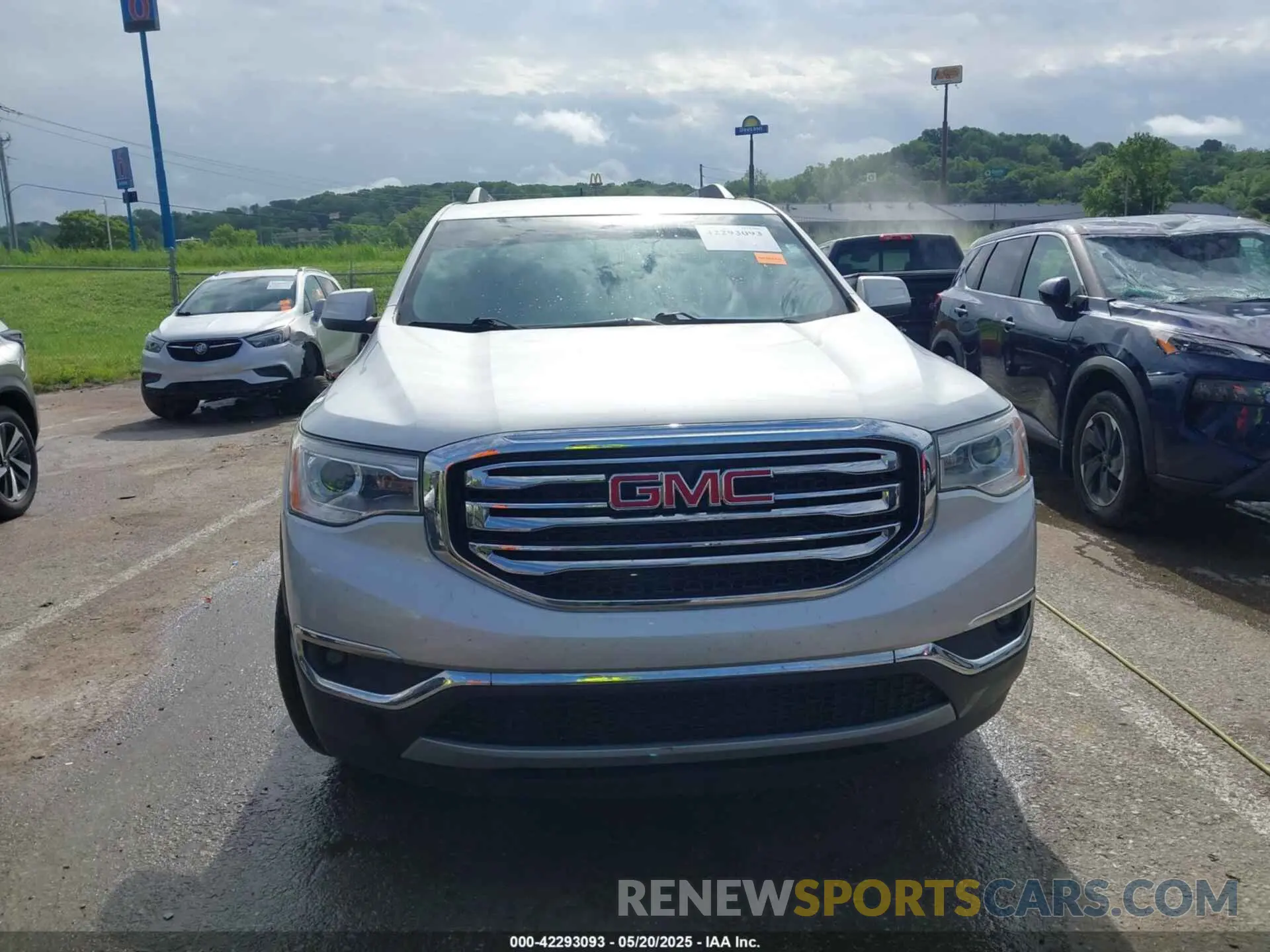 12 Photograph of a damaged car 1GKKNULS7KZ193894 GMC ACADIA 2019