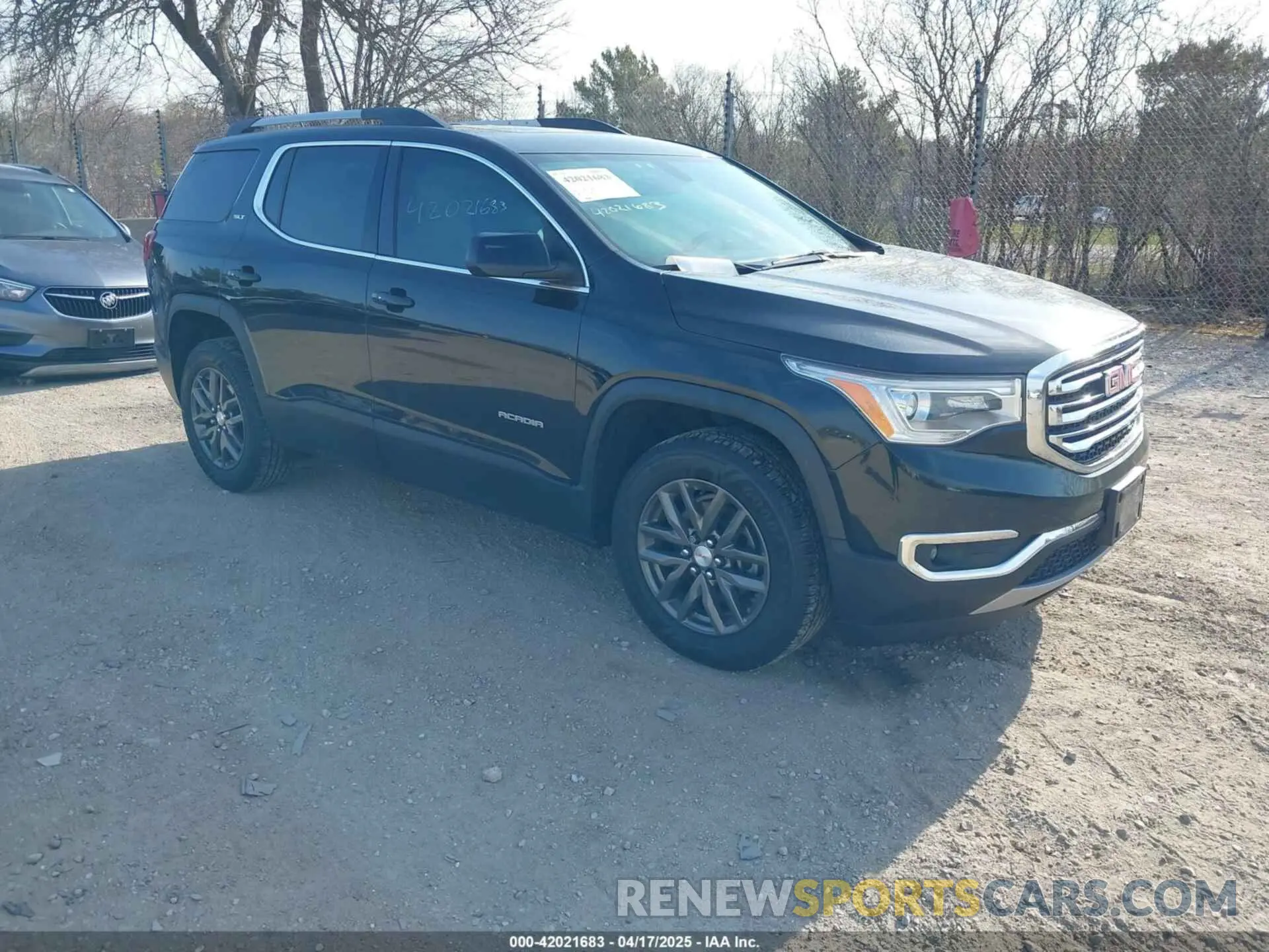 1 Фотография поврежденного автомобиля 1GKKNULS8KZ102468 GMC ACADIA 2019