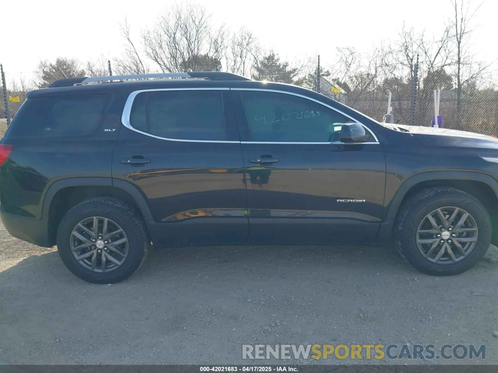 13 Фотография поврежденного автомобиля 1GKKNULS8KZ102468 GMC ACADIA 2019
