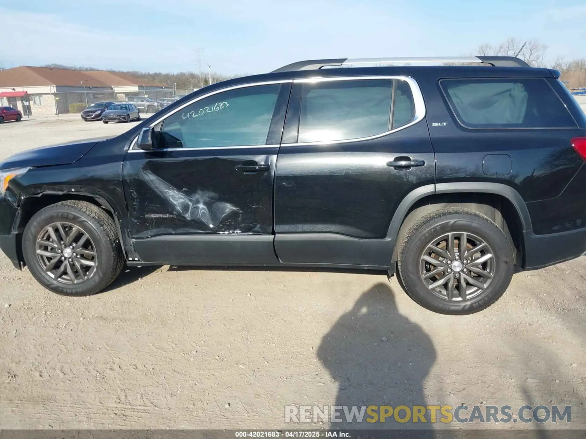 14 Фотография поврежденного автомобиля 1GKKNULS8KZ102468 GMC ACADIA 2019