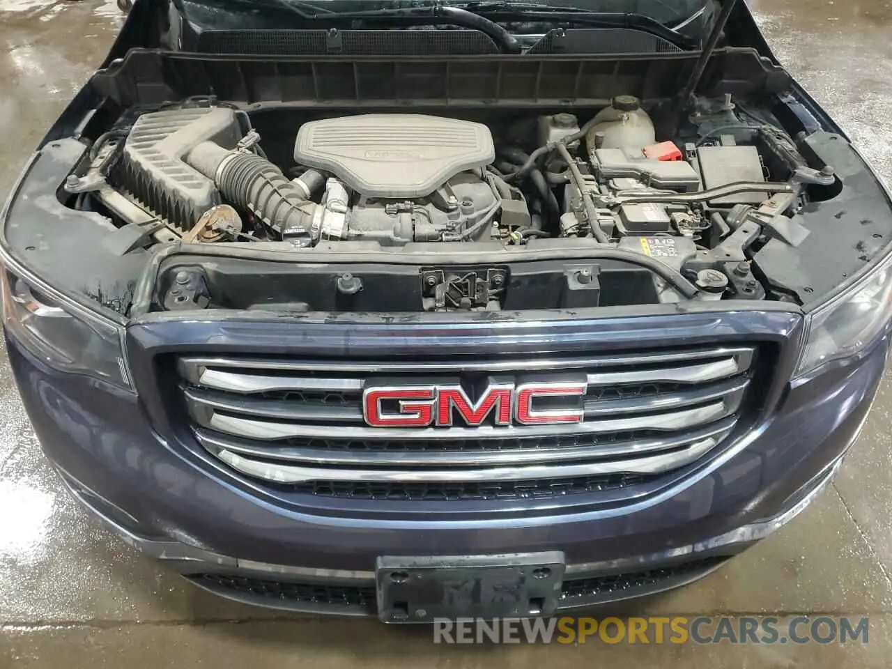 13 Photograph of a damaged car 1GKKNVLS8KZ250724 GMC ACADIA 2019