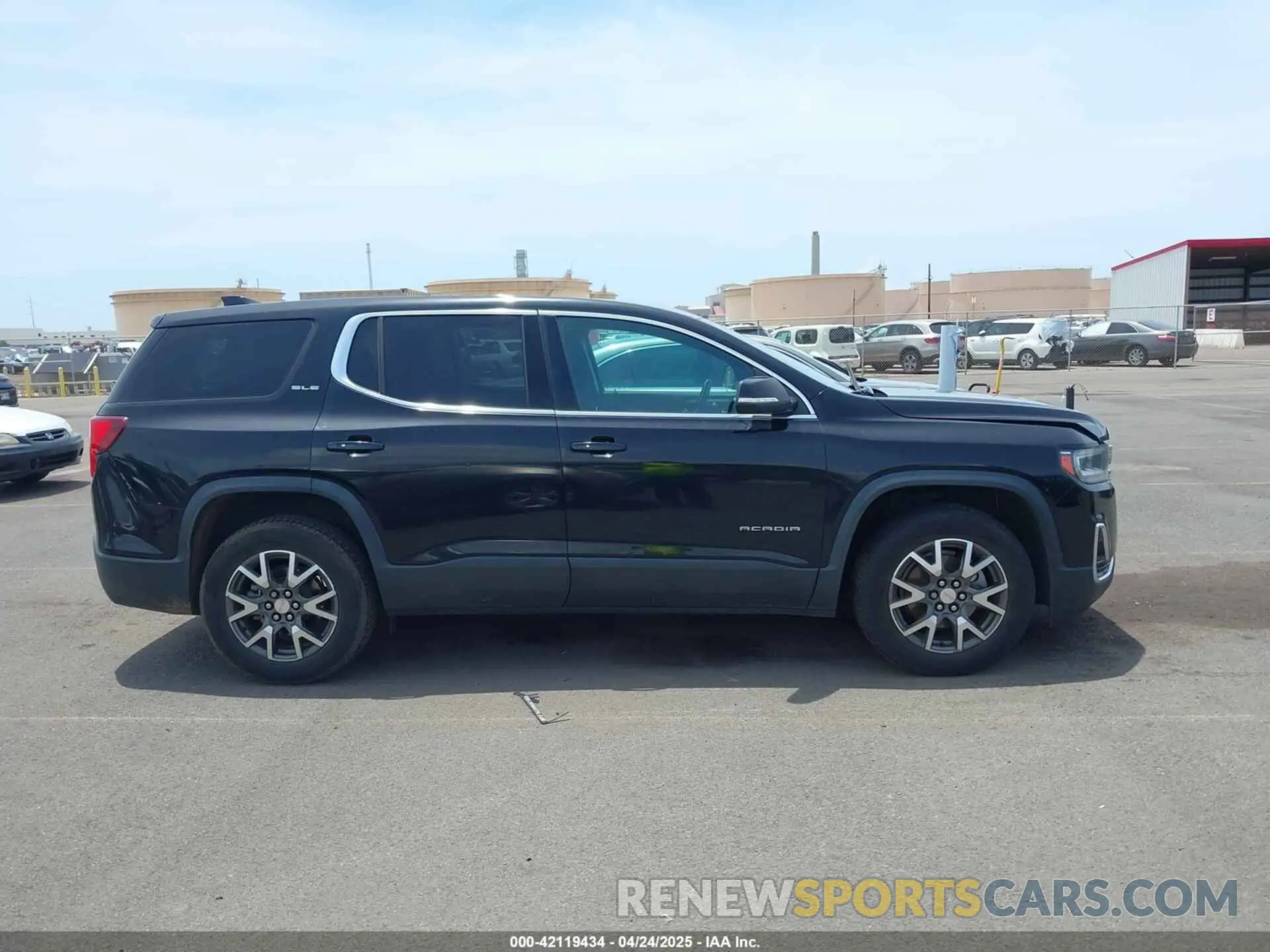 13 Фотография поврежденного автомобиля 1GKKNKLA2LZ138525 GMC ACADIA 2020