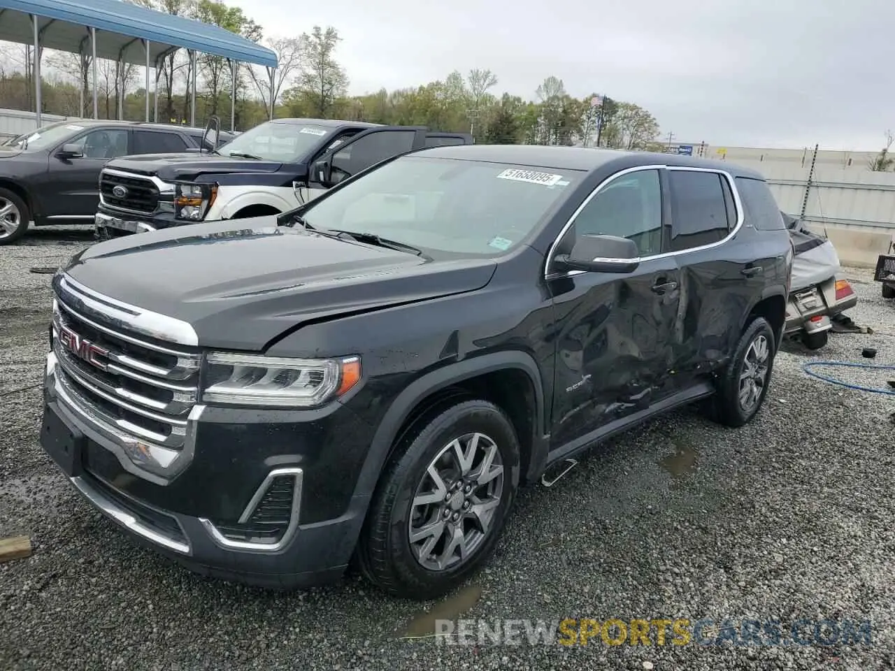1 Photograph of a damaged car 1GKKNKLA2LZ199261 GMC ACADIA 2020