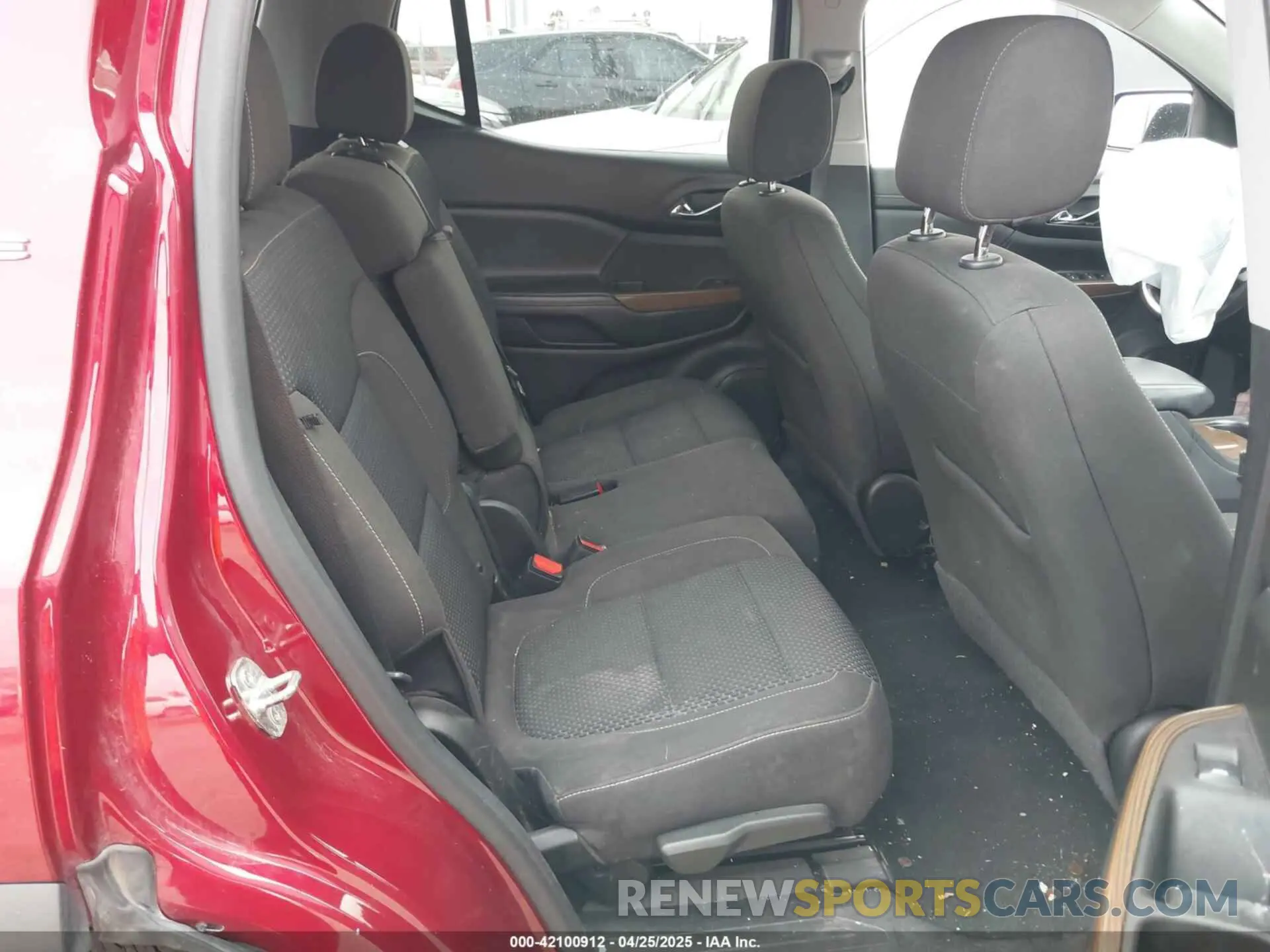 8 Фотография поврежденного автомобиля 1GKKNKLA3LZ162137 GMC ACADIA 2020