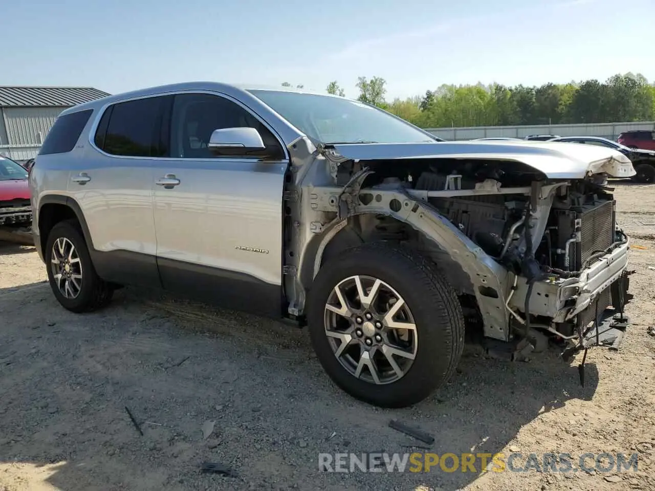 4 Photograph of a damaged car 1GKKNKLA8LZ208318 GMC ACADIA 2020