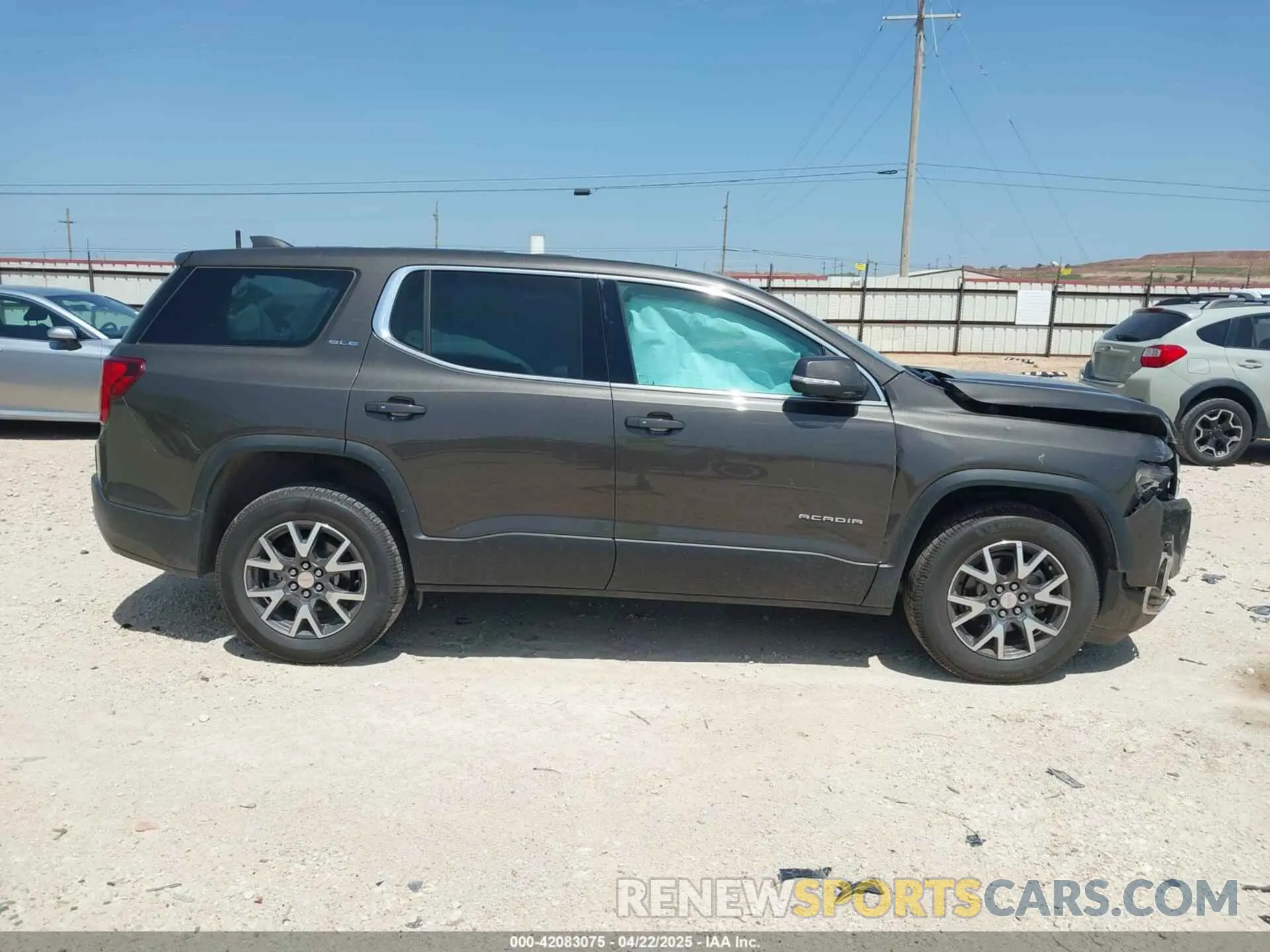 13 Фотография поврежденного автомобиля 1GKKNKLAXLZ166105 GMC ACADIA 2020