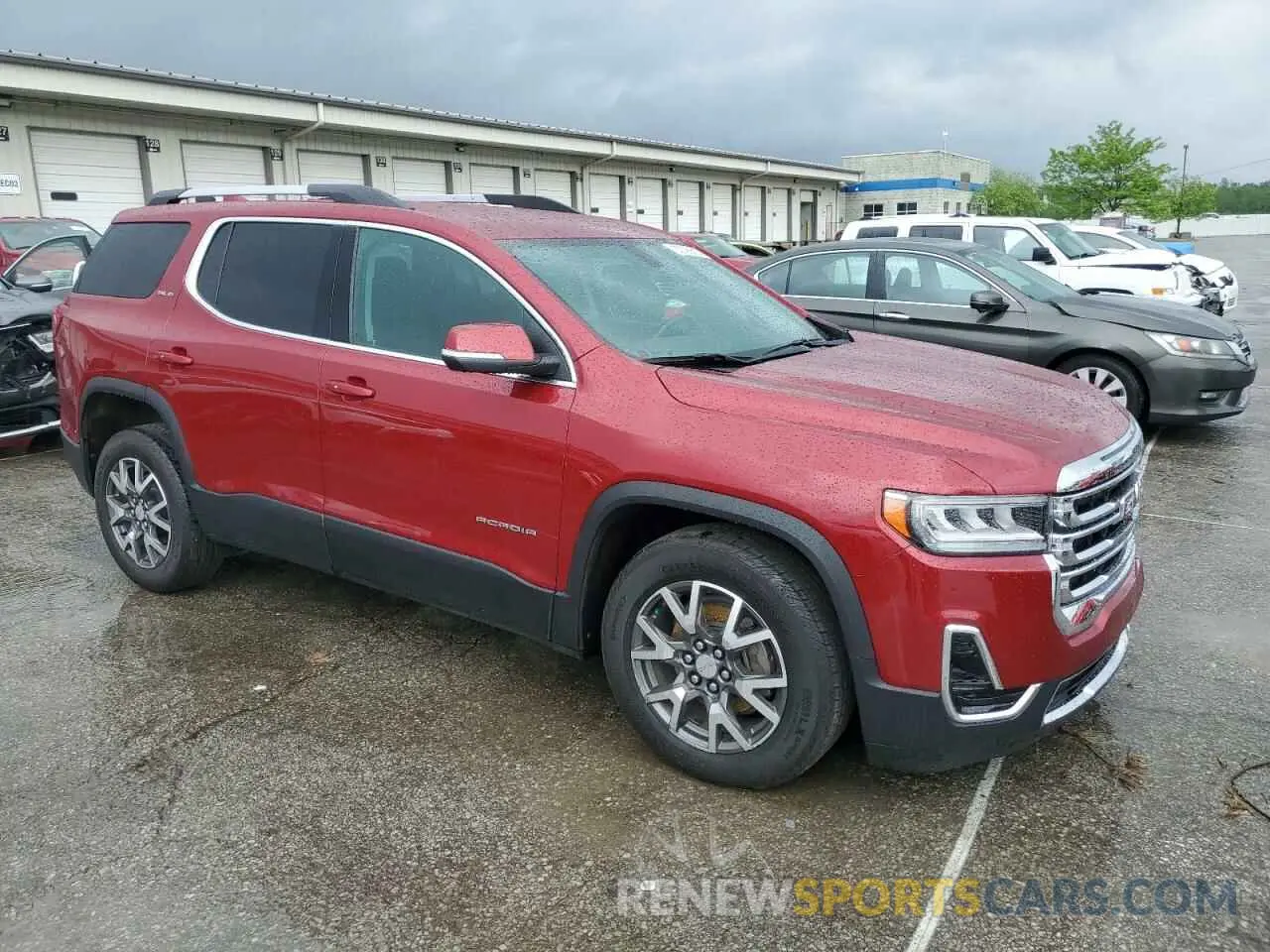 4 Photograph of a damaged car 1GKKNKLS1LZ142817 GMC ACADIA 2020