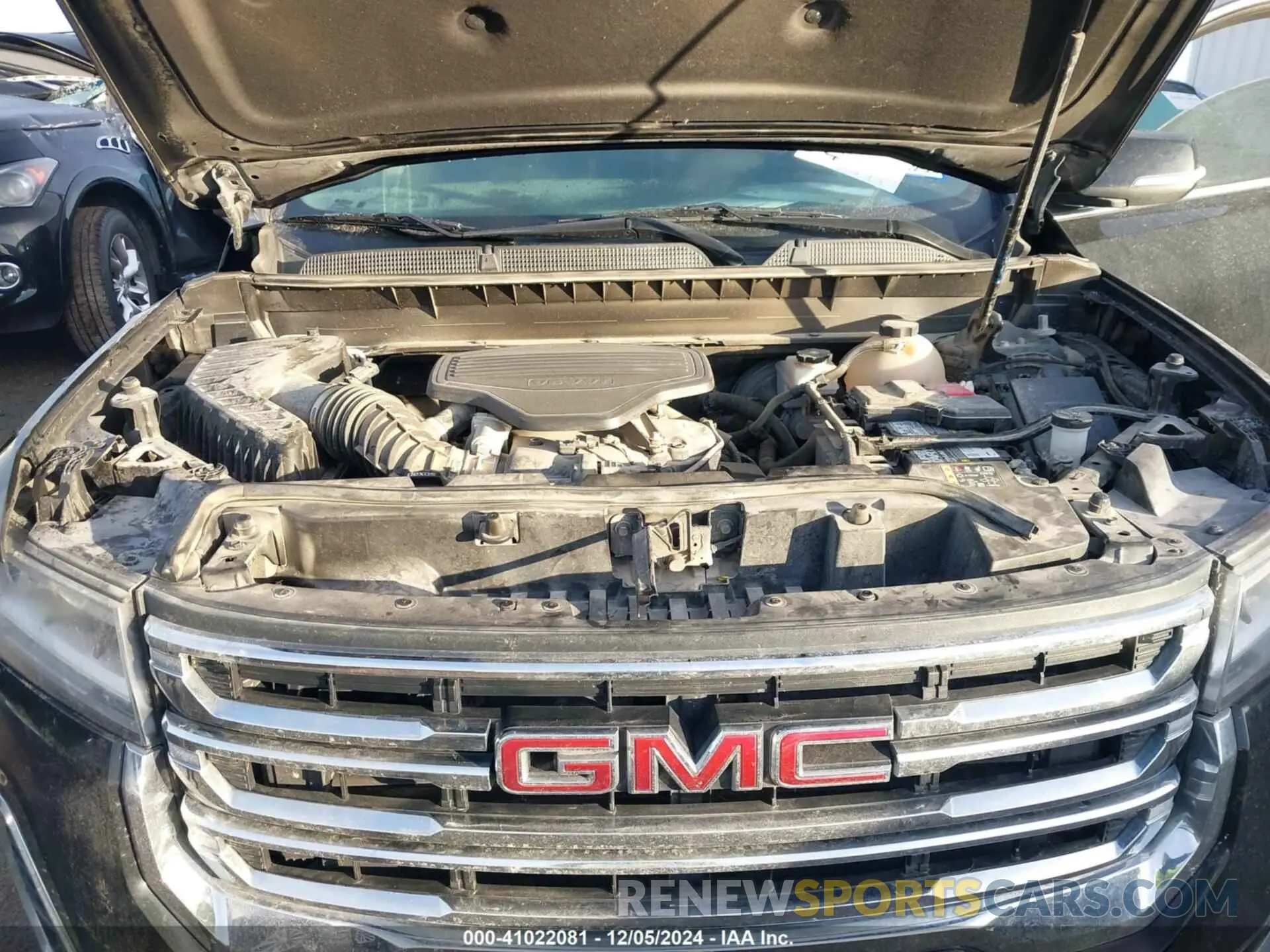 10 Фотография поврежденного автомобиля 1GKKNKLS9LZ167738 GMC ACADIA 2020