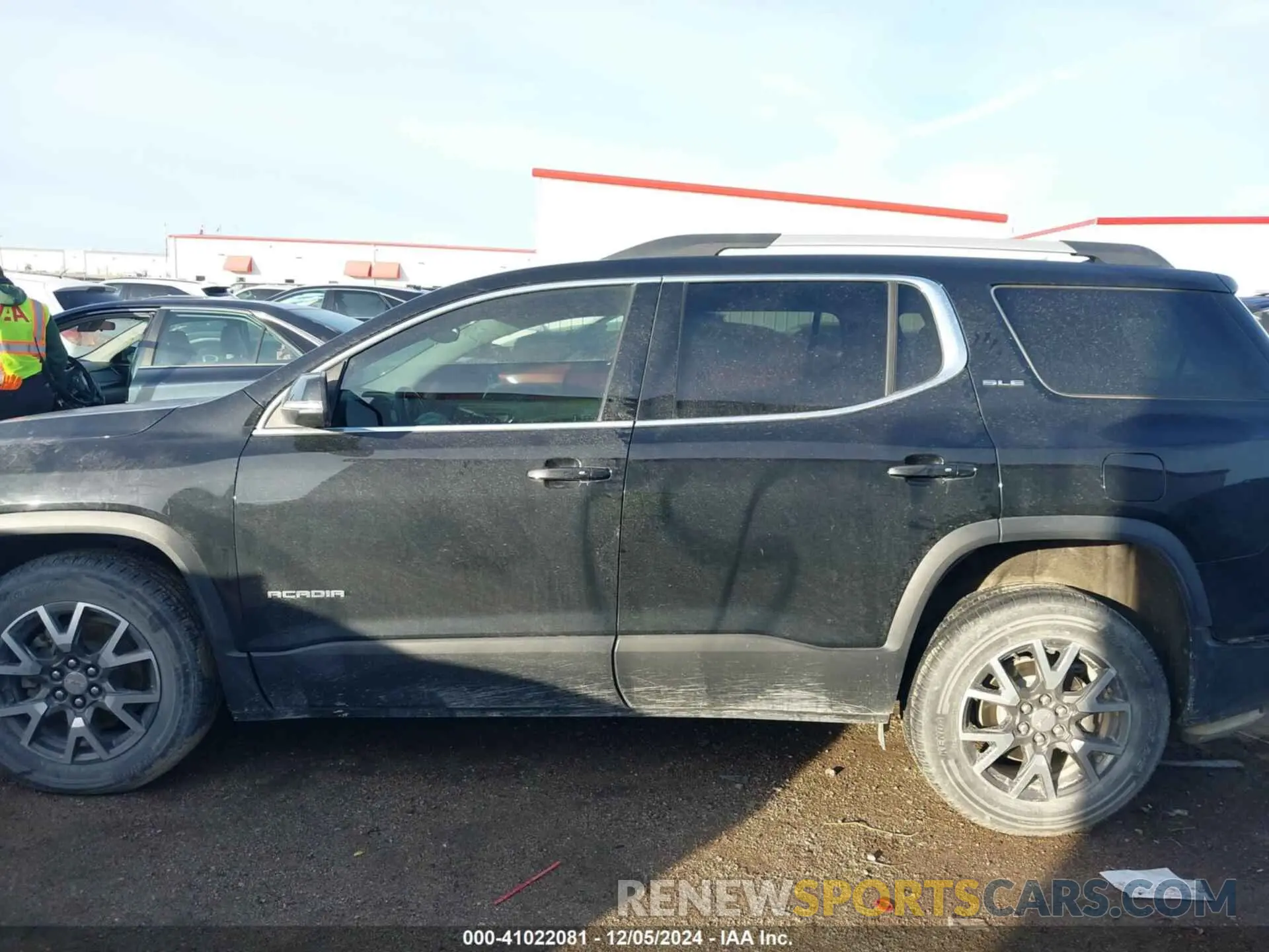 14 Фотография поврежденного автомобиля 1GKKNKLS9LZ167738 GMC ACADIA 2020