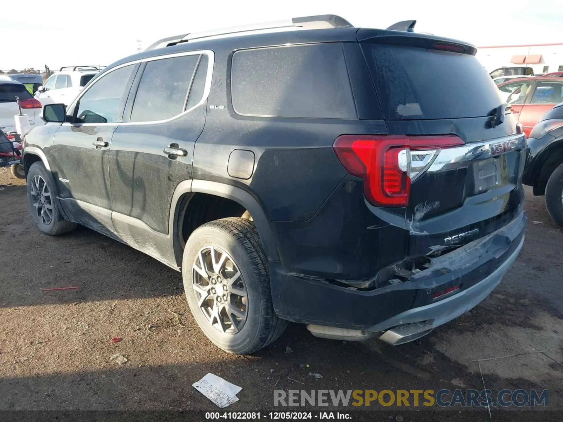 3 Фотография поврежденного автомобиля 1GKKNKLS9LZ167738 GMC ACADIA 2020
