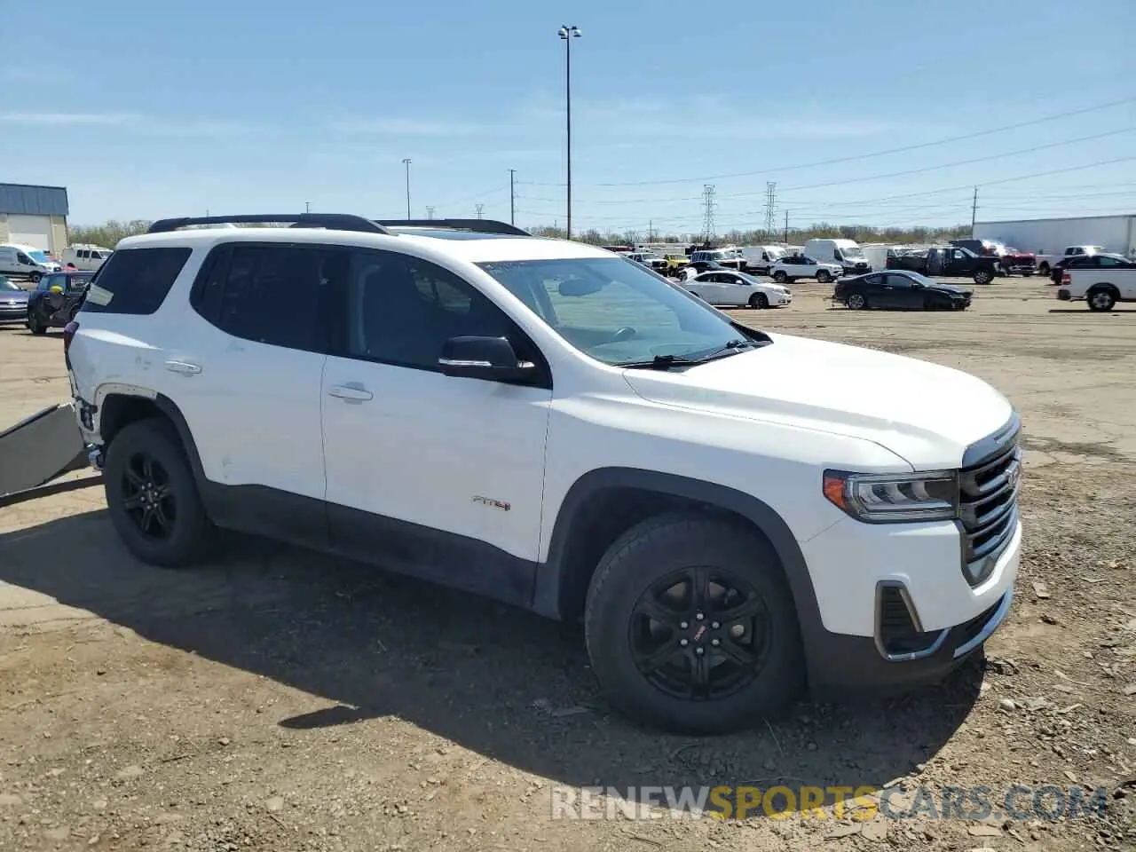 4 Photograph of a damaged car 1GKKNLLS3LZ171600 GMC ACADIA 2020